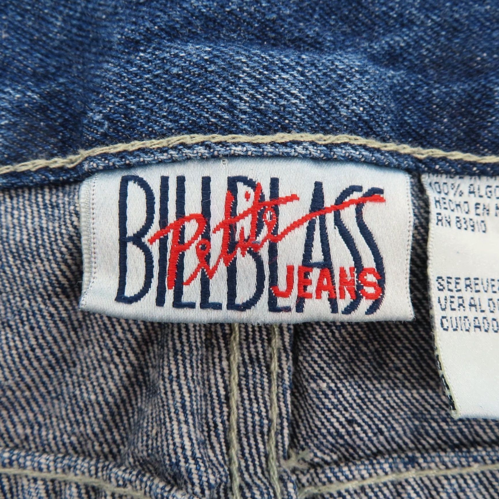 Bill Blass VTG Bill Blass Jeans Denim 5-Pocket Embroidered Floral Petite 12P Womens blue Flower Mom Denim Jeans Size 34" / US 12 / IT 48 - 6 Thumbnail