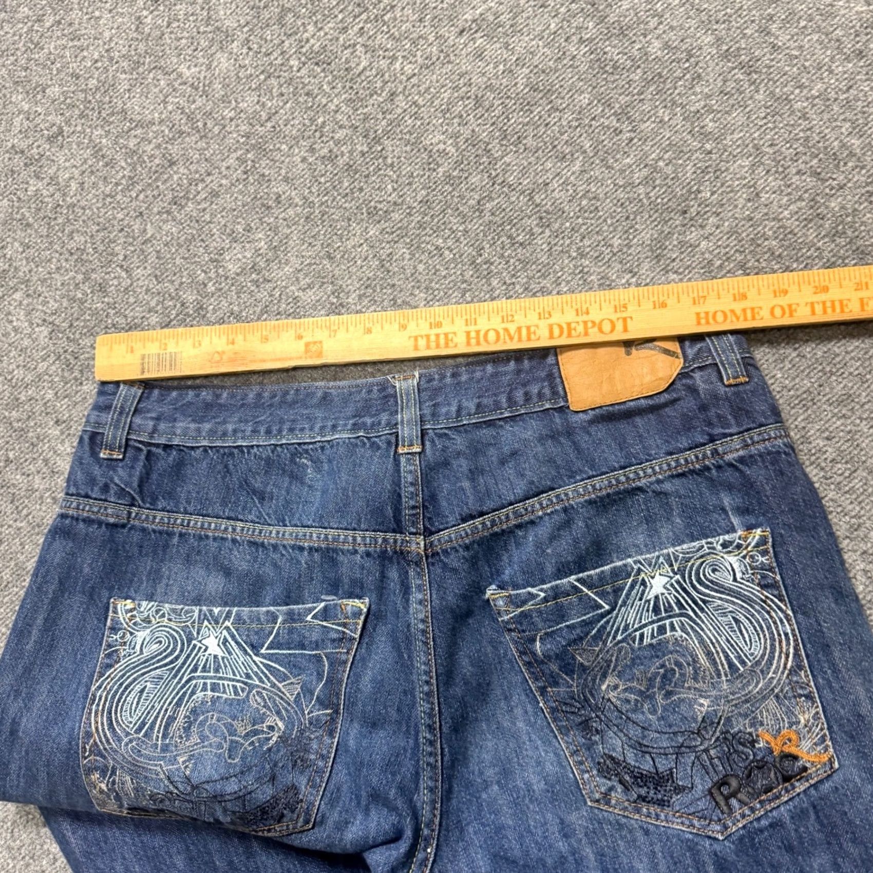 Rocawear Rocawear Jeans Wide-Leg 38x30 Distressed Light Wash Embroidered Men Size US 38 / EU 54 - 5 Thumbnail