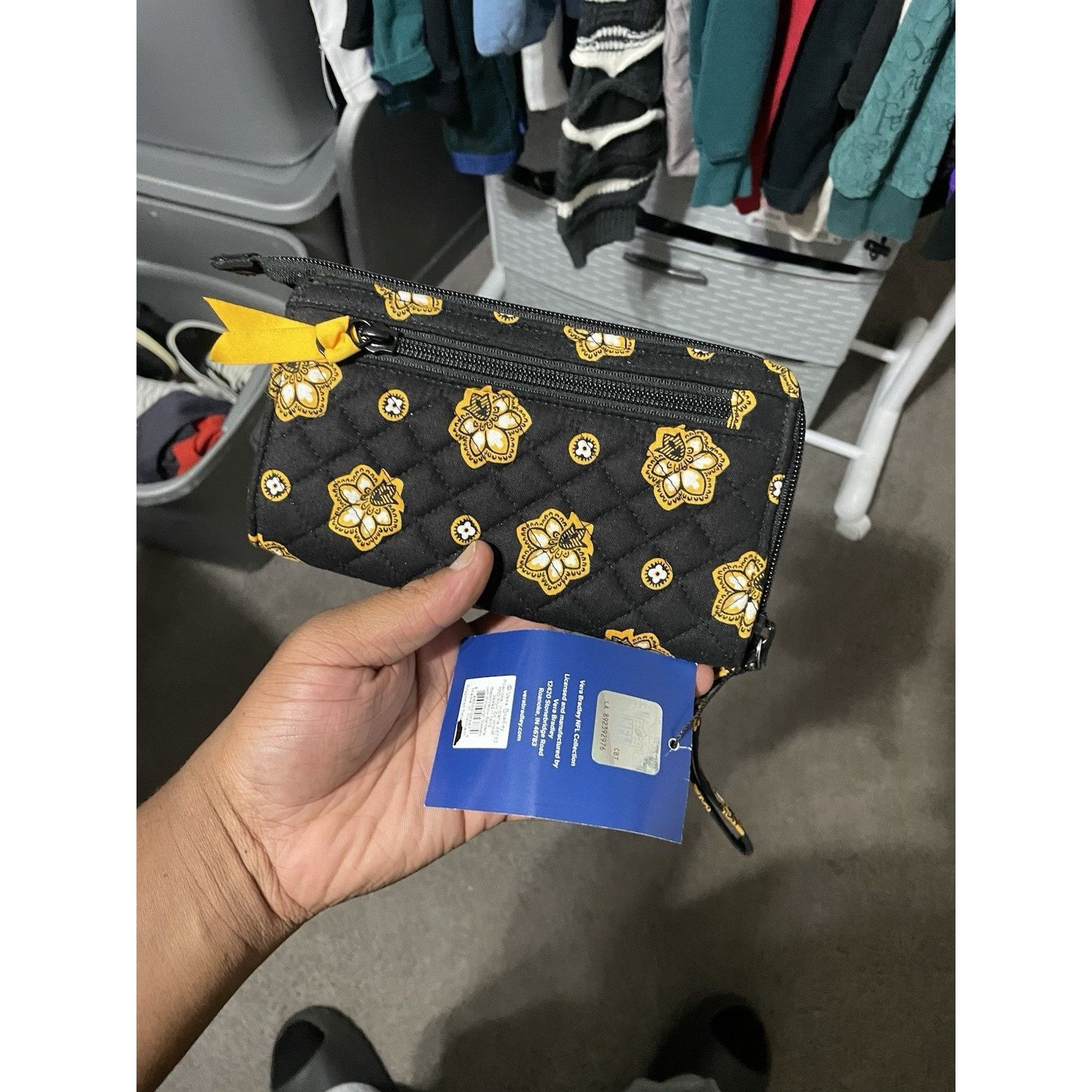 Vera Bradley NWT Vera Bradley Pittsburgh Steelers NFL RFID $65 Retail Size 30 - 2 Thumbnail