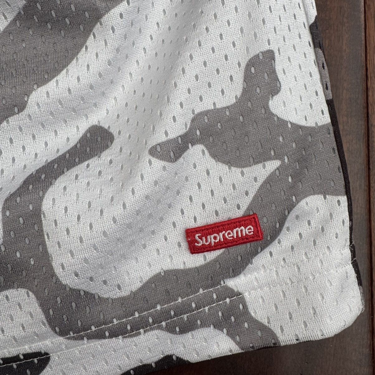 Supreme Supreme Small Box Baggy Mesh Shorts Snow Camo Size US 36 / EU 52 - 2 Thumbnail