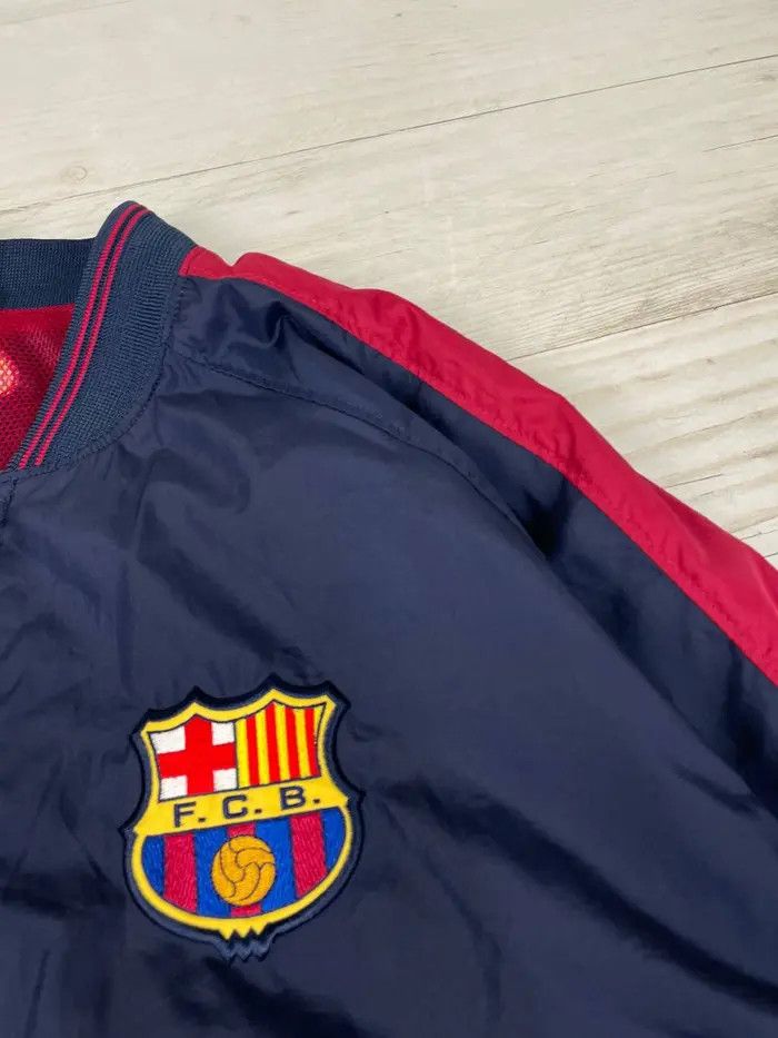 Nike Vintage Nike Barcelona 2002-03 Track Jacket Football Soccer Size US L / EU 52-54 / 3 - 4 Thumbnail