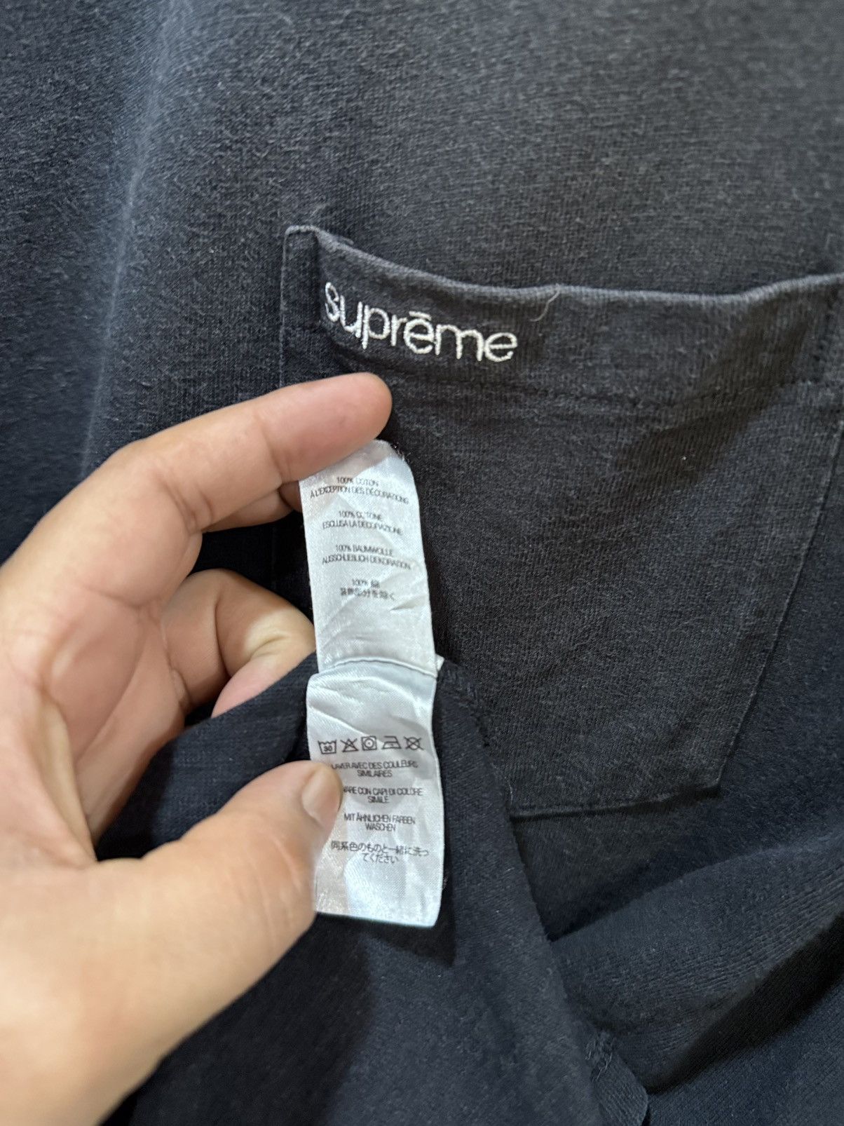 Supreme Sun Faded Supreme Pocket Embrodery Logo Streetwear Tee Size US XL / EU 56 / 4 - 7 Thumbnail