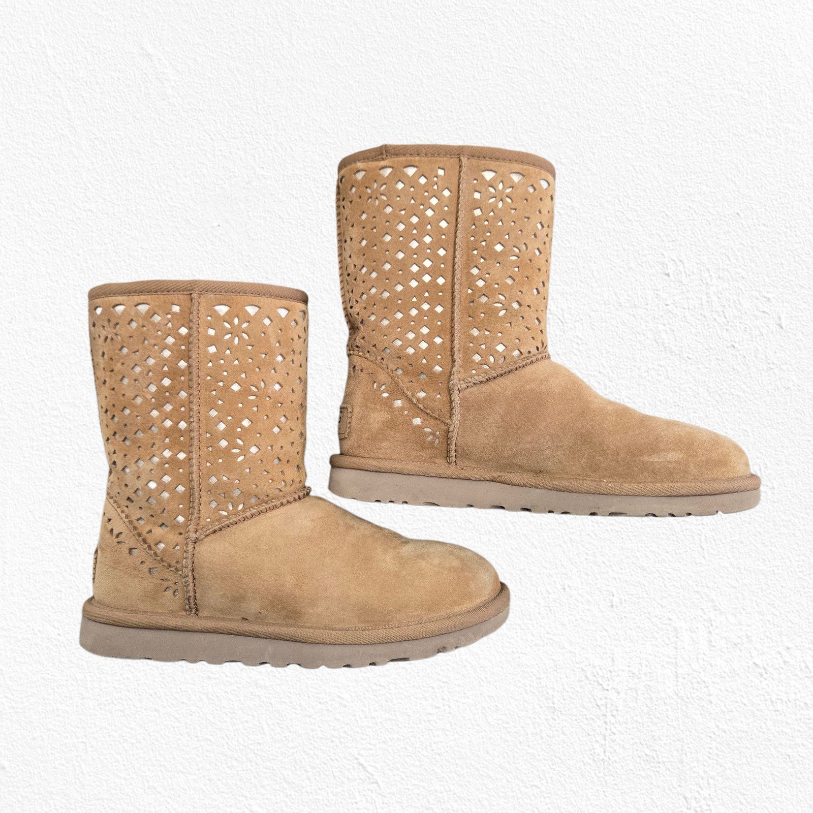 Ugg UGG Classic Short Laser Cut Chestnut Size 5 Size US 5 / IT 35 - 17 Thumbnail
