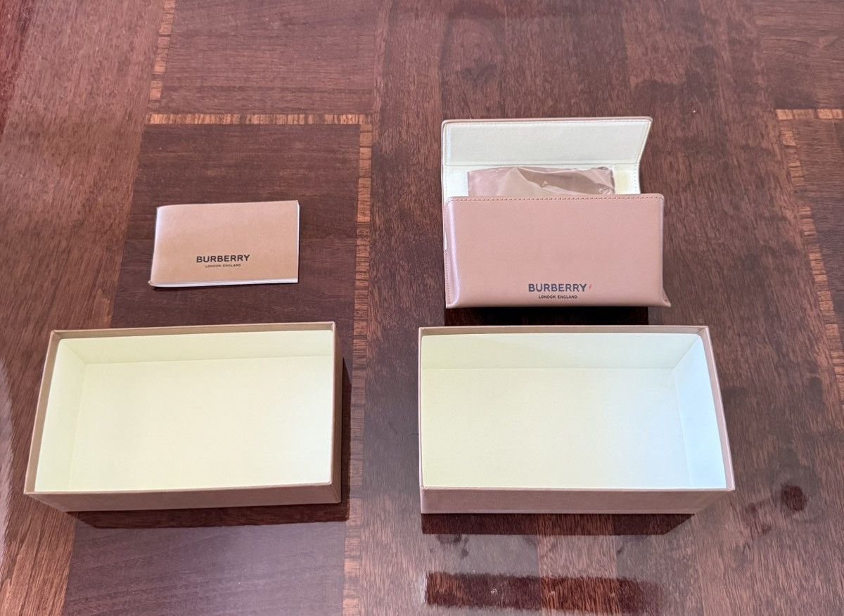 Burberry Burberry Kids Sunglasses Size ONE SIZE - 7 Thumbnail