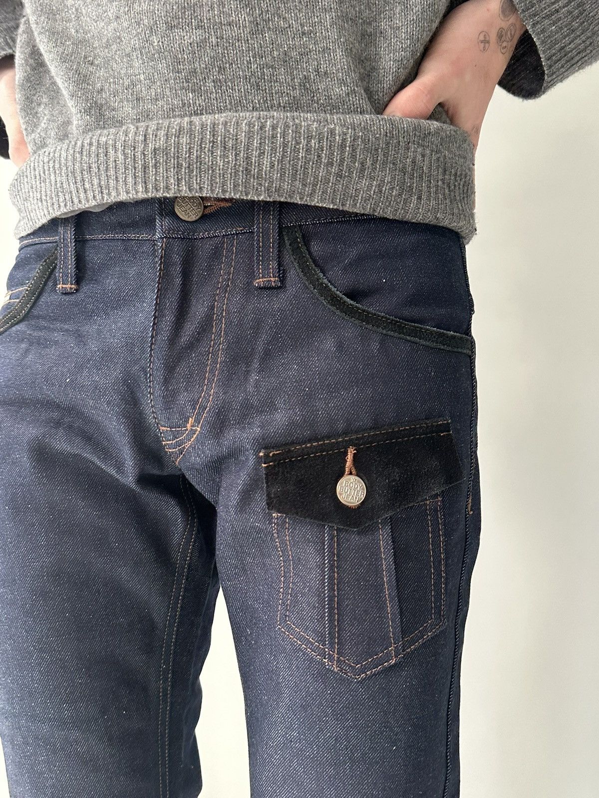 Japanese Brand Japanese brand Body Butter flared jeans Size US 26 / EU 42 - 6 Thumbnail