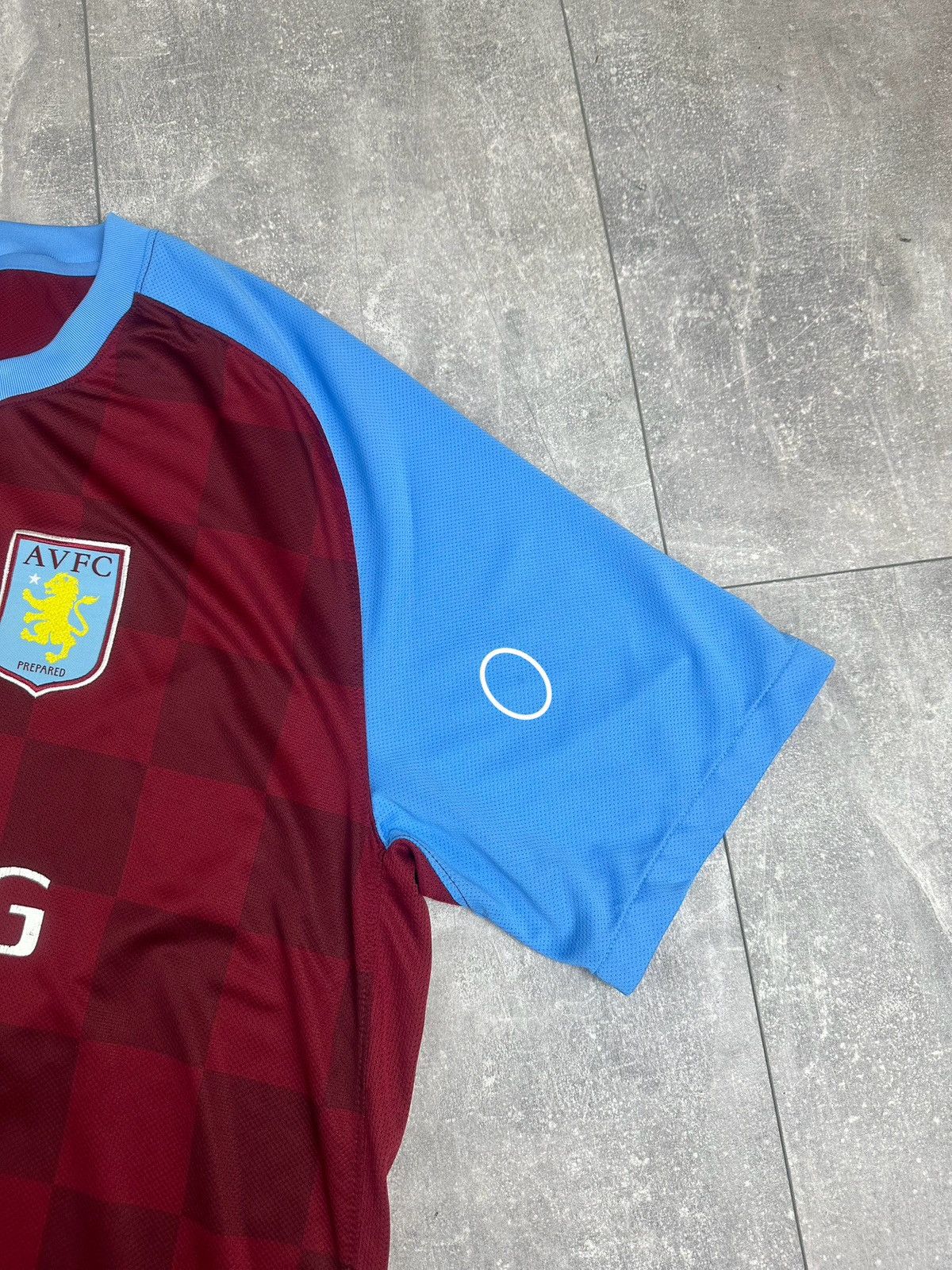 Nike Nike Aston Villa 2011/12 Home Soccer Football Jersey Size US XXL / EU 58 / 5 - 6 Thumbnail