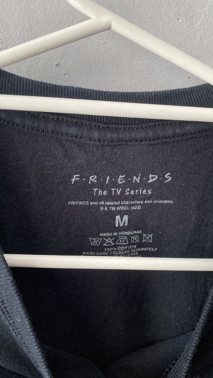 Other Vintage Friends tv series t-shirt Size US M / EU 48-50 / 2 - 5 Thumbnail