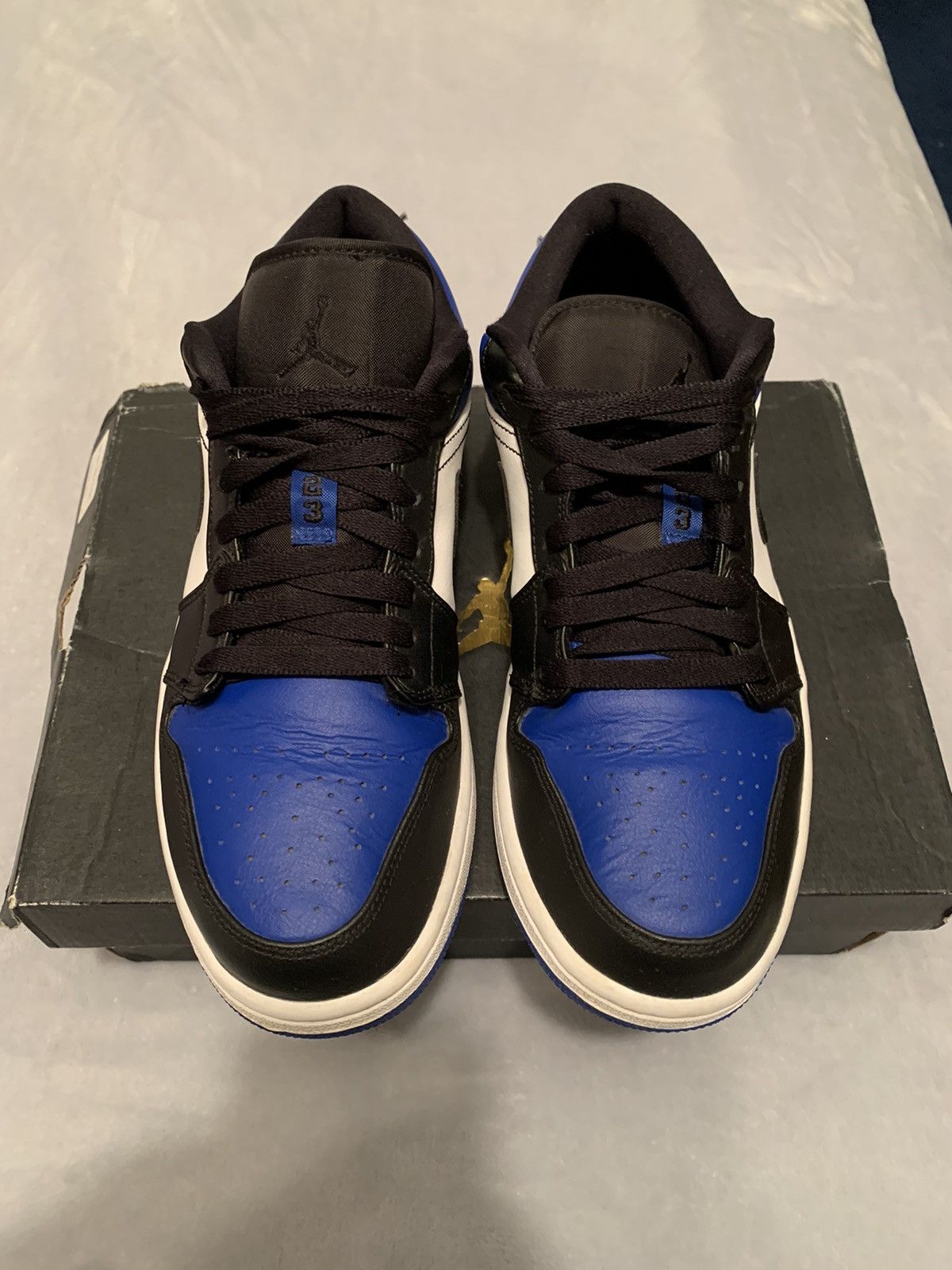 Jordan Brand Jordan 1 Low Royal Toe 2019 Size 9.5 Size US 9.5 / EU 42-43 - 2 Thumbnail