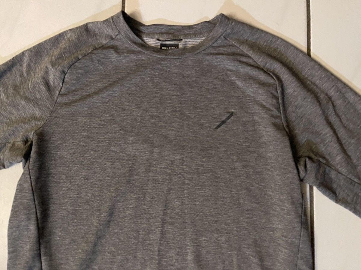 Gap Hill City T Shirt Men’s Medium Performance Running Workout Size US M / EU 48-50 / 2 - 2 Thumbnail