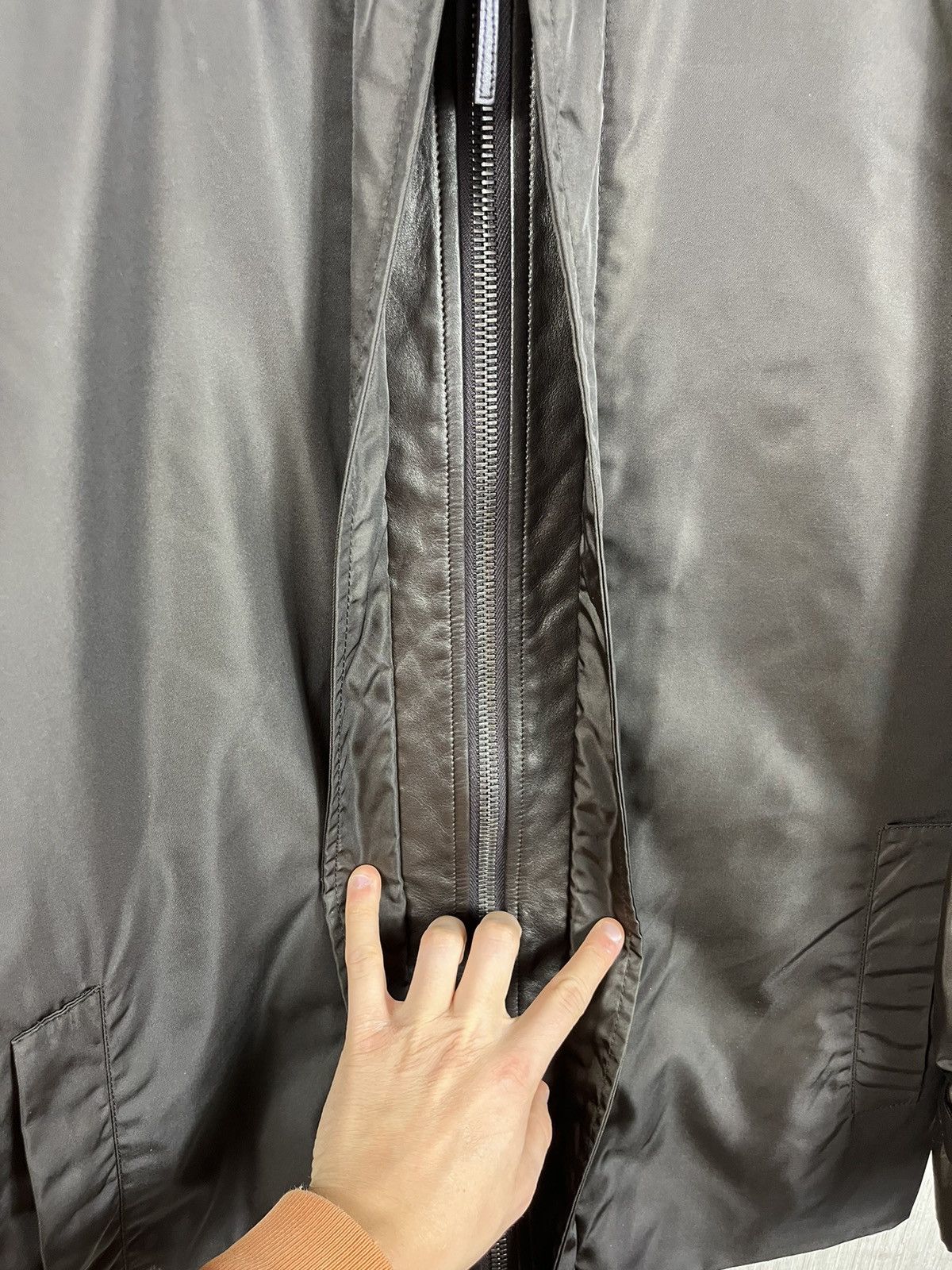 Prada Prada nylon classic jacket coat with leather casual italy Size M / US 6-8 / IT 42-44 - 13 Thumbnail