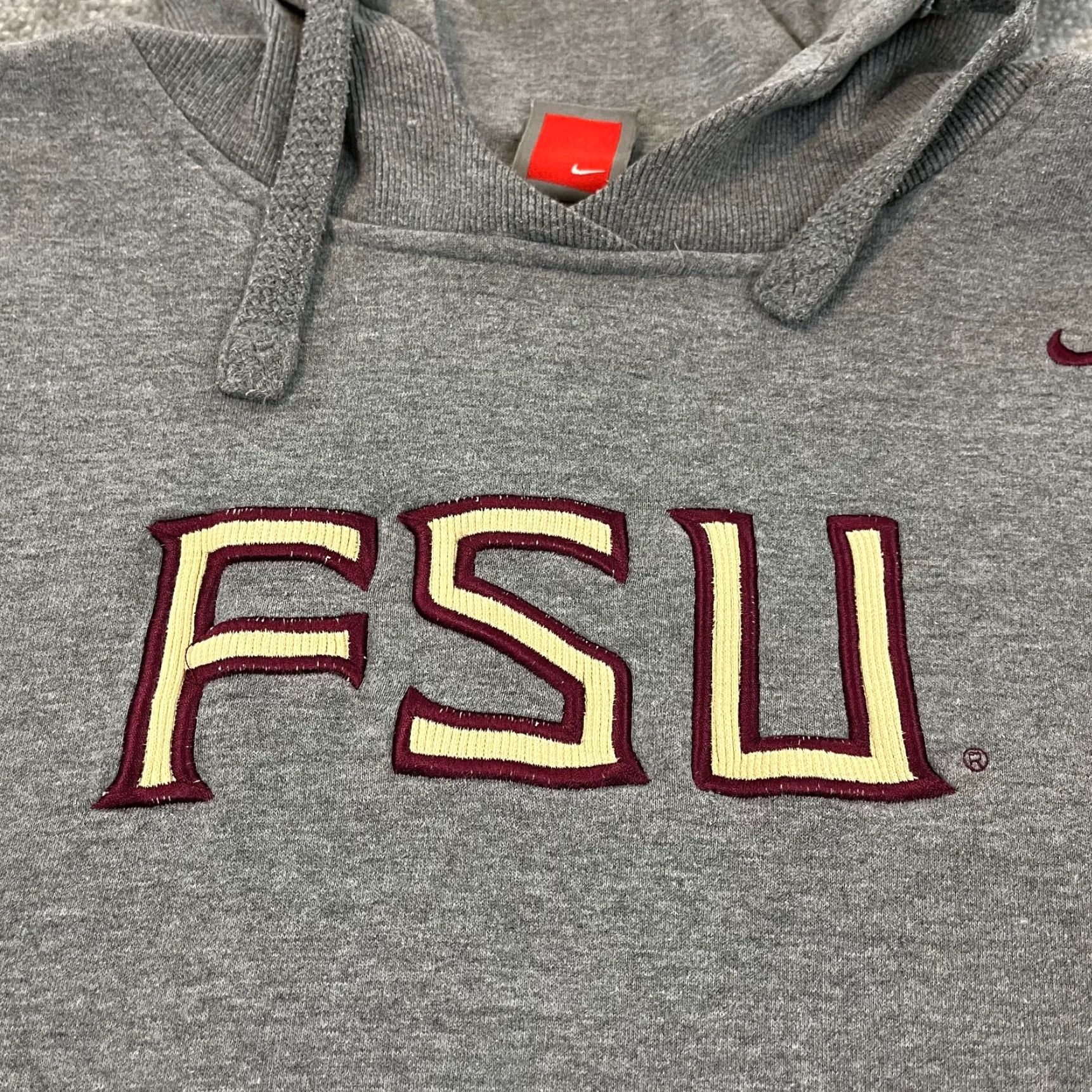 Nike VINTAGE Nike FSU Hoodie Mens S / L Gray Sweatshirt VTG Florida State University Swoosh Pullover Hooded Size US S / EU 44-46 / 1 - 3 Thumbnail