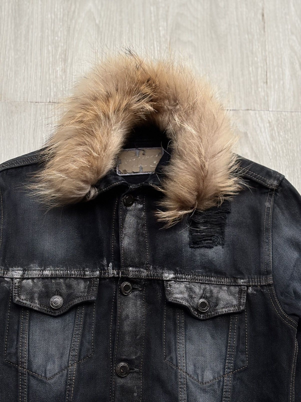 Japanese Brand URBAN RESEARCH distressed fur denim jacket Size US S / EU 44-46 / 1 - 5 Thumbnail