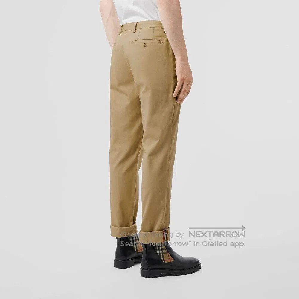 Burberry Beige Casual Pants Size 34. Size US 34 / EU 50 - 3 Thumbnail