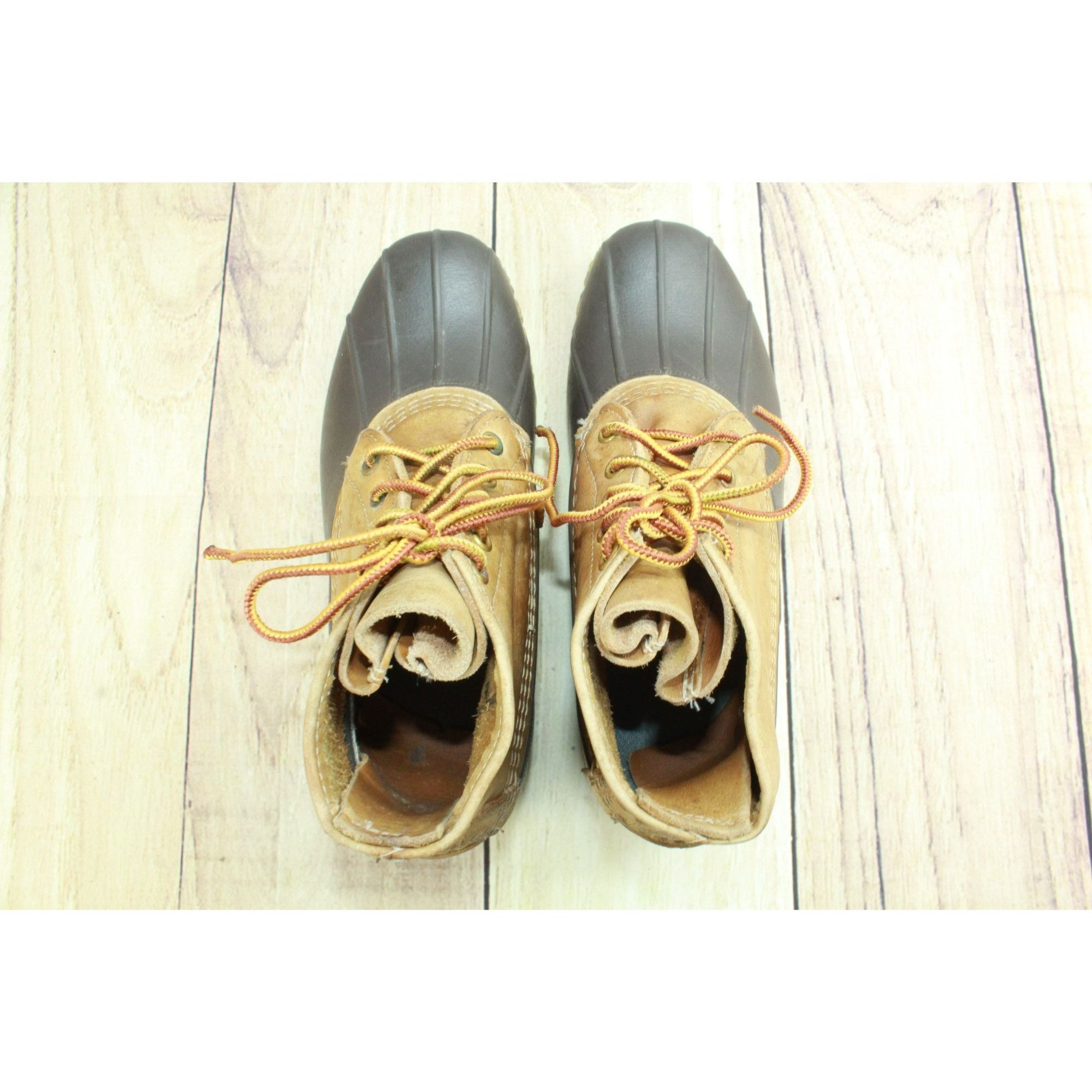 L.L. Bean LL Bean Women’s Leather Duck Boots Unlined Size 7 Narrow Size US 7 / IT 37 - 7 Thumbnail