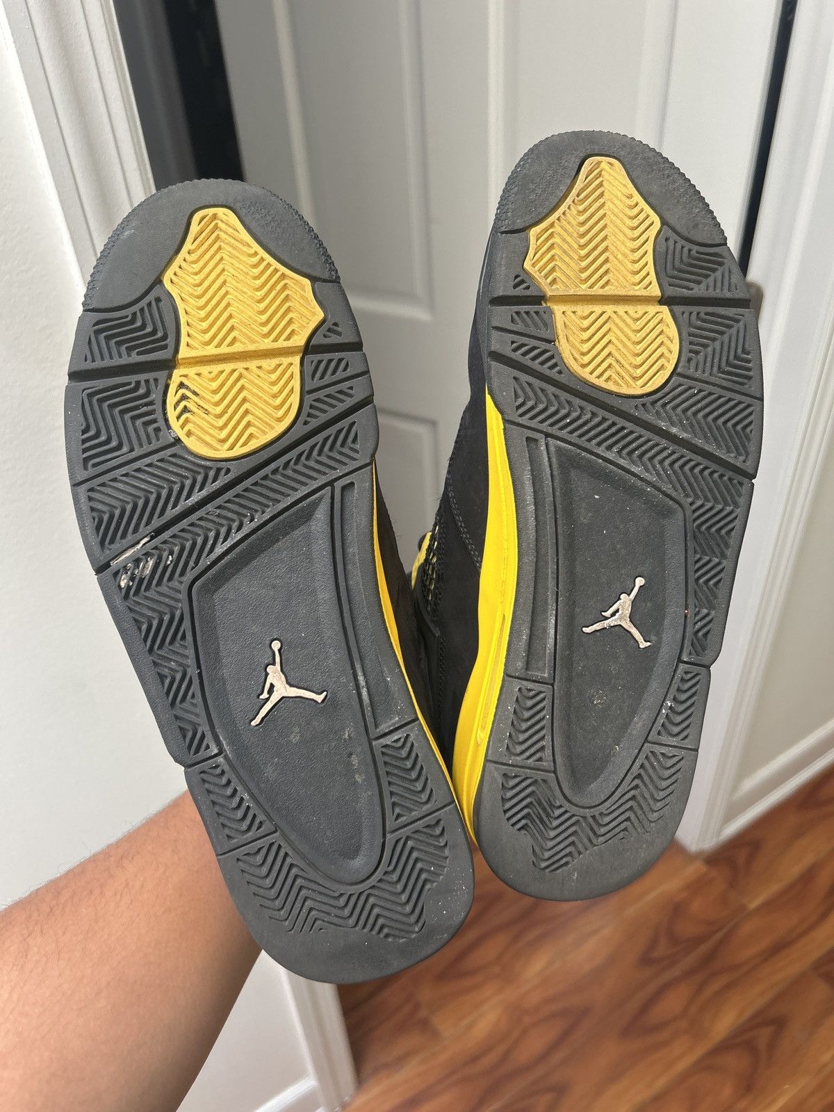 Jordan Brand Jordan 4 Thunders Size US 10 / EU 43 - 6 Thumbnail