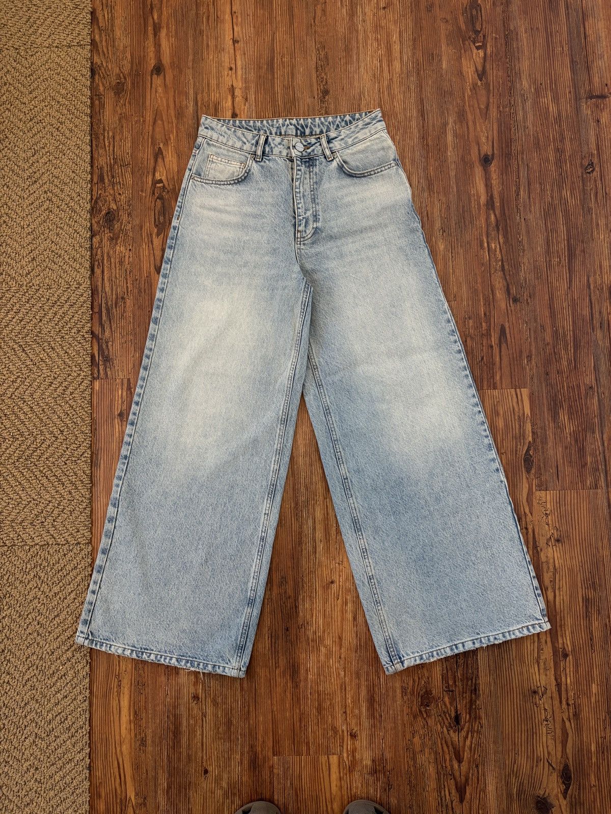 Other Pearled Ivory 1211 'LIGHT WASH' DENIM Size US 28 / EU 44 - 3 Thumbnail