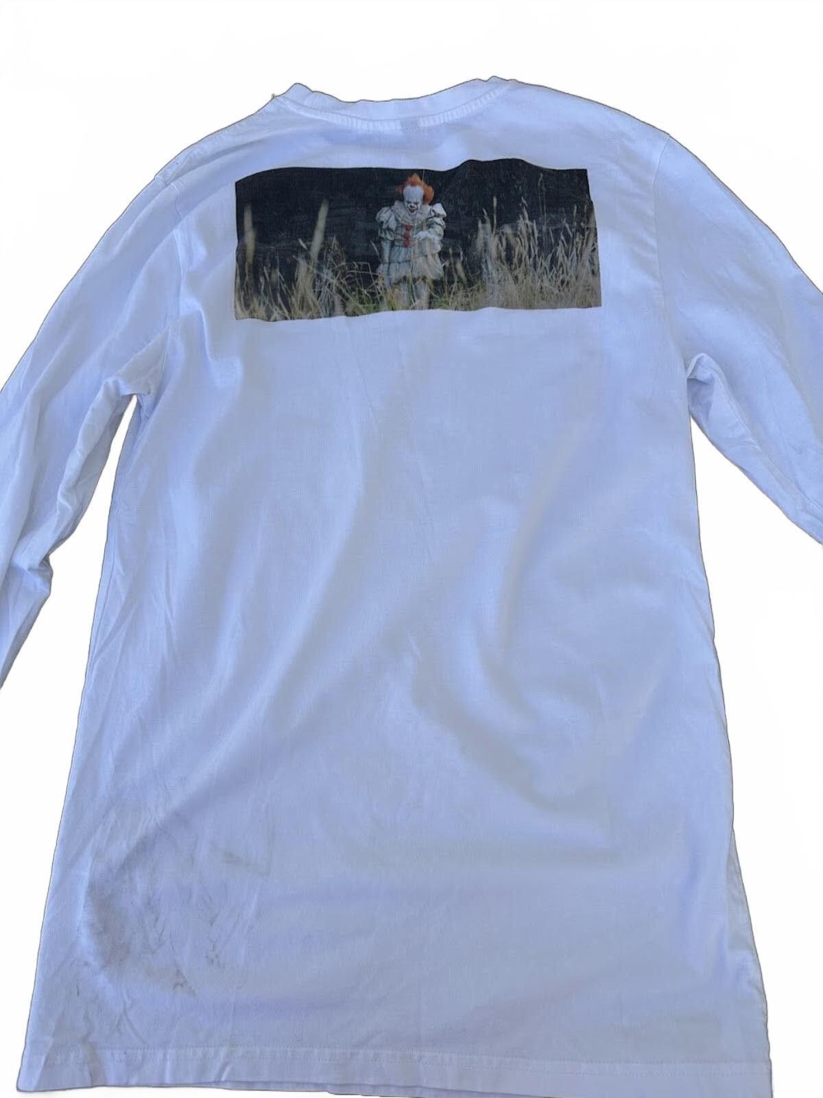 Divided IT Movie Graphic Tee H&M White Small Size US S / EU 44-46 / 1 - 1 Thumbnail