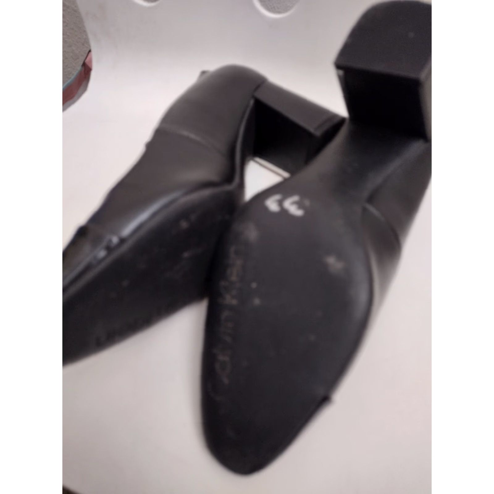 Calvin Klein Calvin Klein Almond Toe Pump Size 9 with Silver and Patent Leather Detail Size US 9 / IT 39 - 3 Thumbnail
