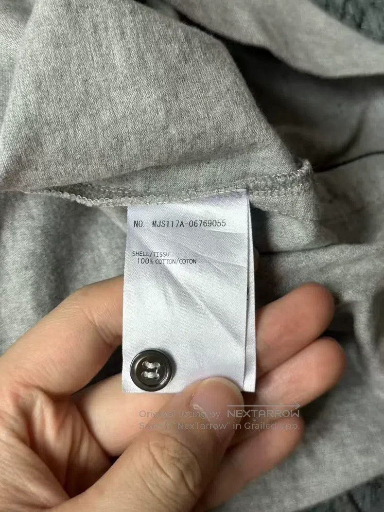 Thom Browne Thom Browne Gray Sleeve Logo Long Sleeve Size US S / EU 44-46 / 1 - 4 Thumbnail