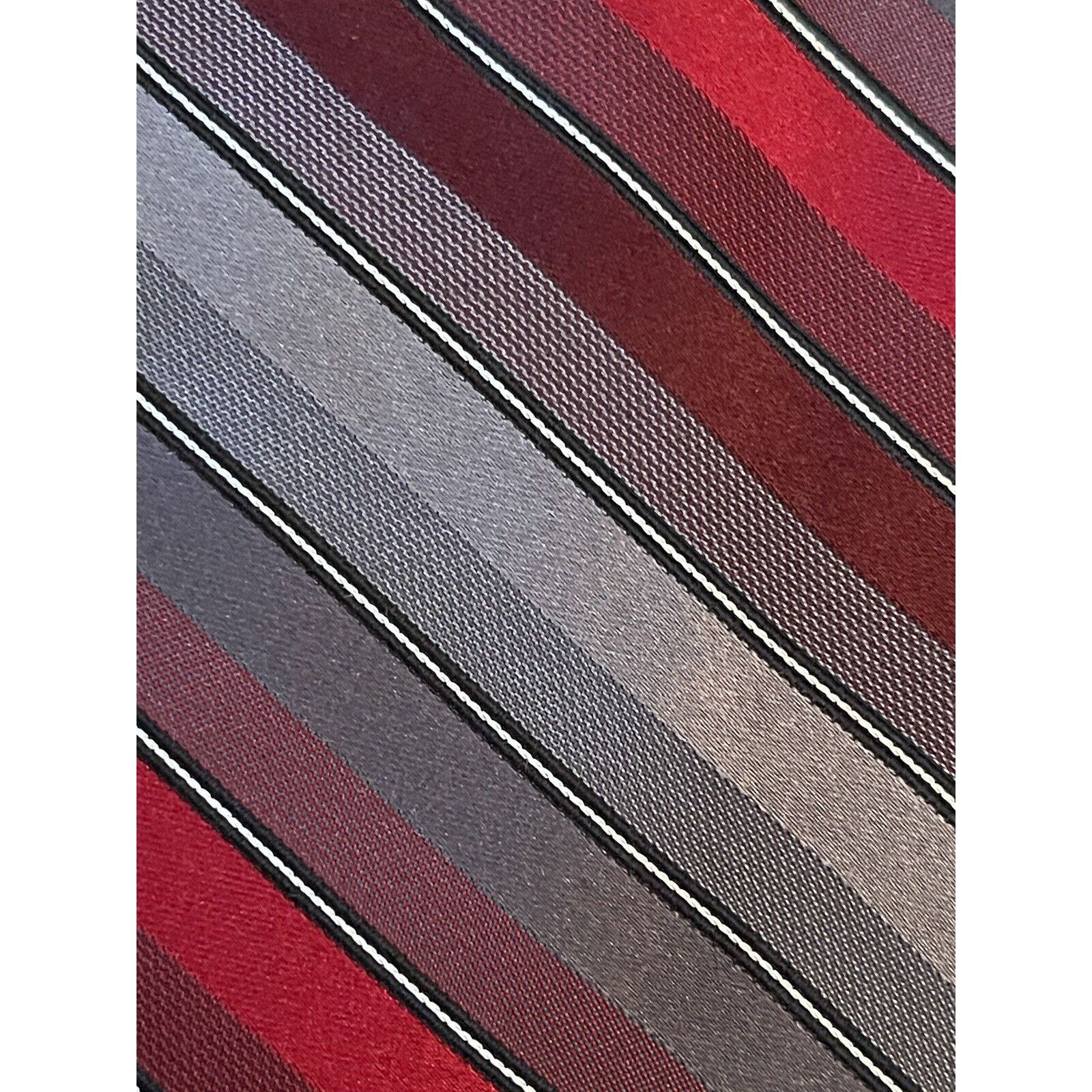 Van Heusen Van Heusen Red Gray Burgundy 100% Silk Made In China Size ONE SIZE - 9 Thumbnail