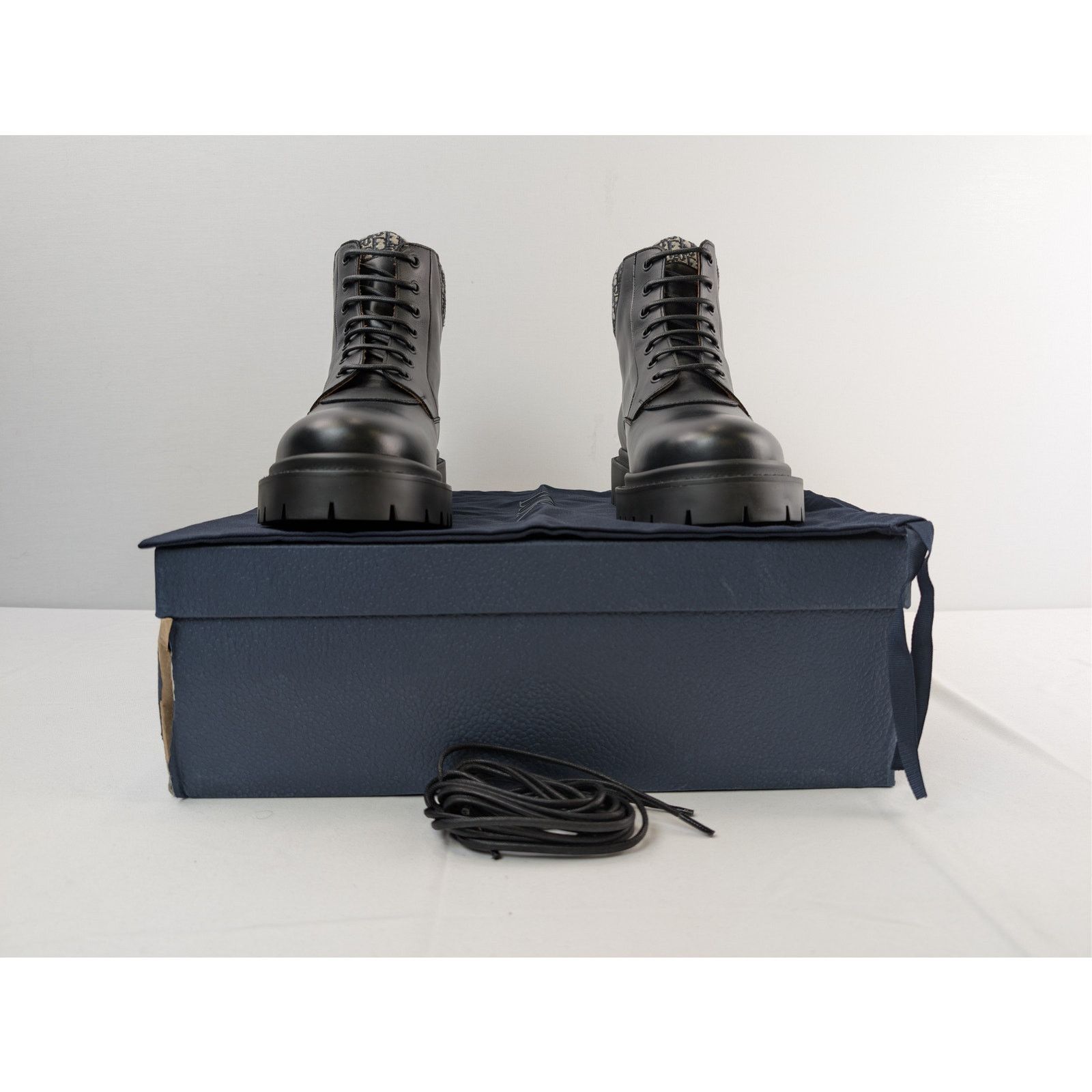 Dior o1rshd1 Oblique jacquard Explorer III Ankle Boot in black Size US 8.5 / EU 41-42 - 18 Thumbnail