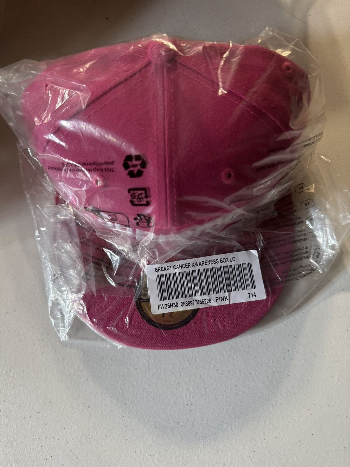 New Era × Supreme Supreme Breast Cancer Awareness Box Logo New Era Size ONE SIZE - 4 Thumbnail