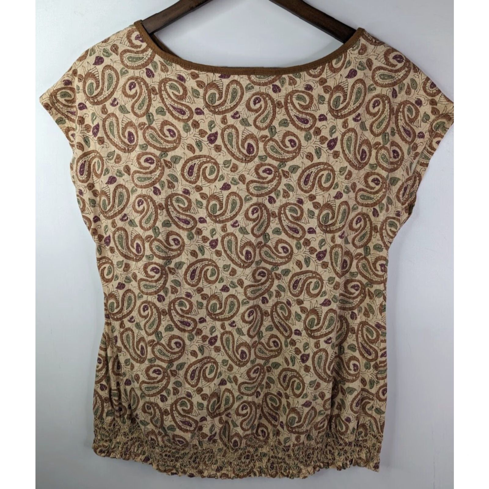 Ralph Lauren RALPH LAUREN LRL Tan Paisley Cotton Knit Faux Suede Trim Smocked Hem Top M Beige Womens Blouse Knit Cotton Short Sleeves Boat Neck Casual 90s? Size M / US 6-8 / IT 42-44 - 4 Thumbnail