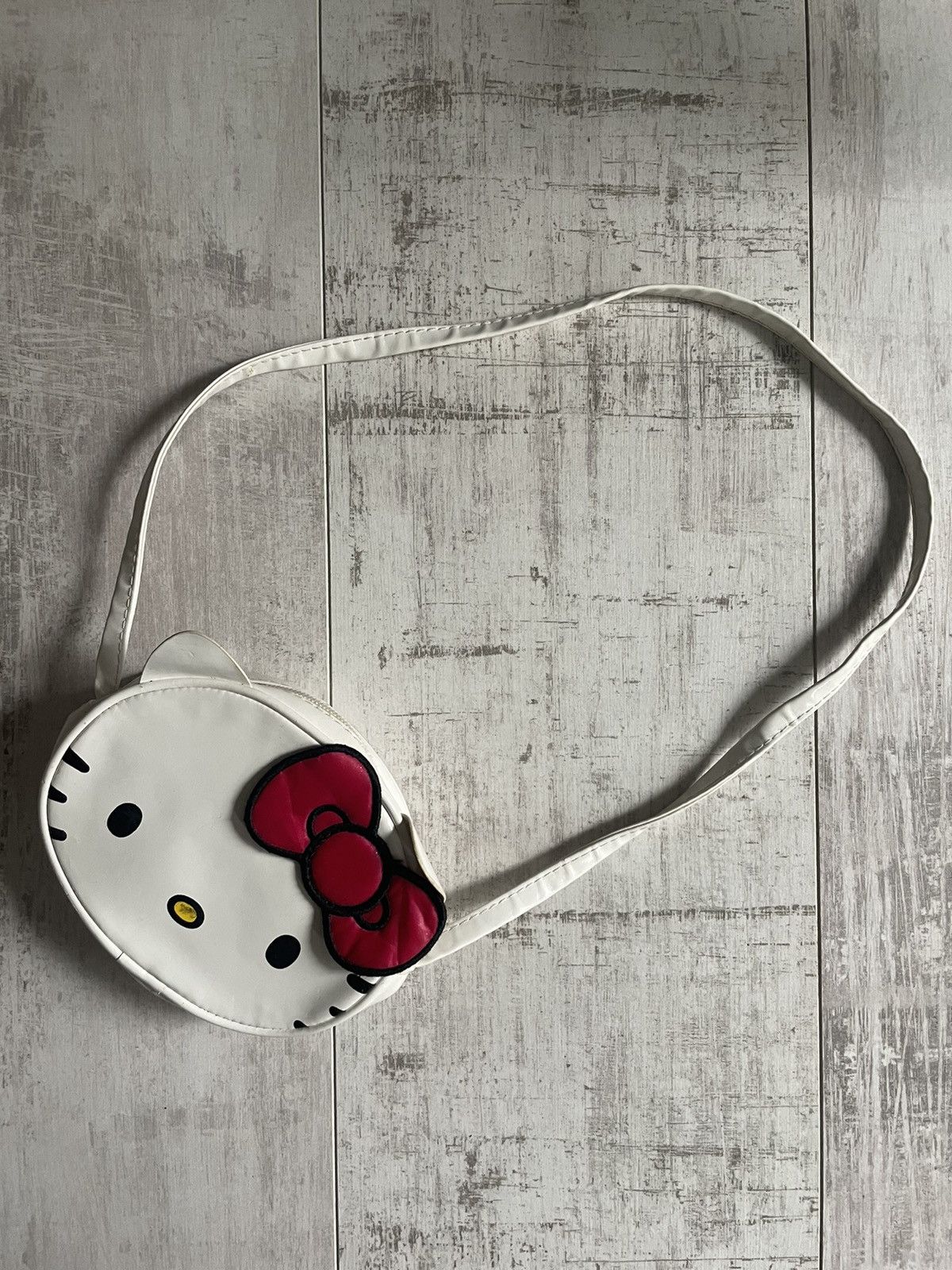Cartoon Network × Japanese Brand × Vintage Y2K Vintage Hallo Kitty Mini Bag Style Balenciaga Size ONE SIZE - 1 Thumbnail