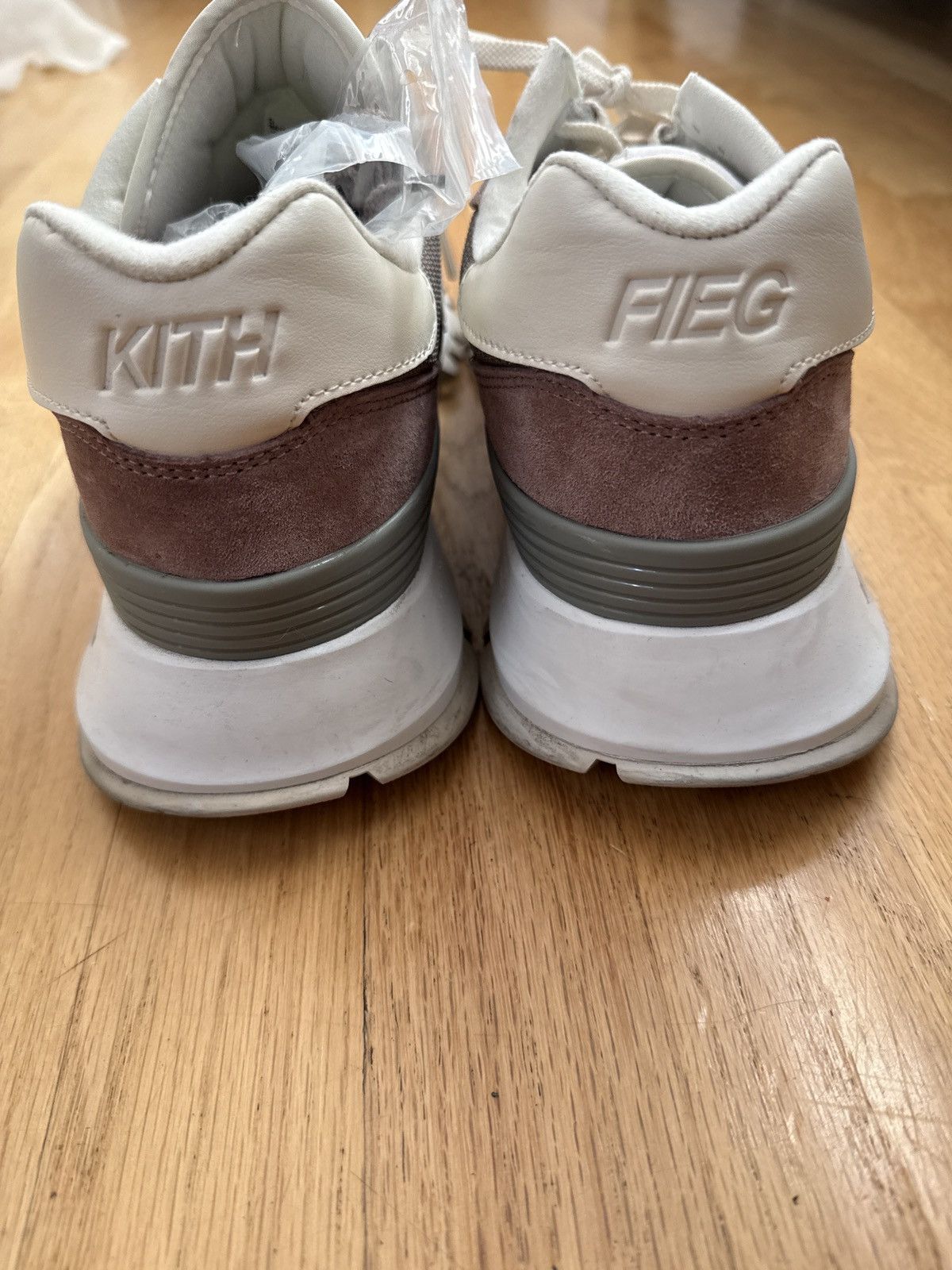 Kith × New Balance New Balance x Kith RC1300 Size US 11 / EU 44 - 4 Thumbnail