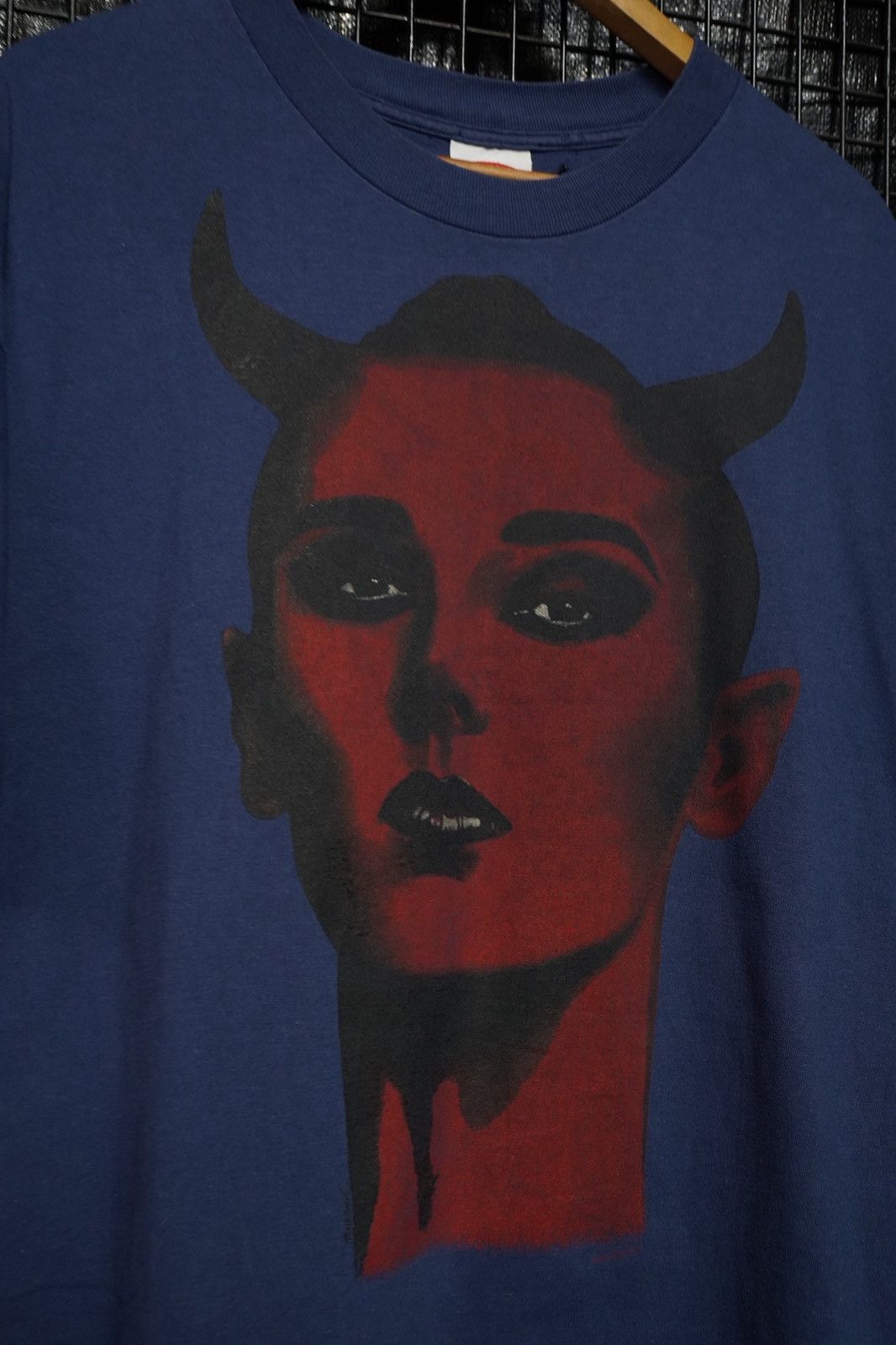 Vintage 1995 Boy George “Satan’s Butterfly Ball” tee Size US XL / EU 56 / 4 - 2 Thumbnail