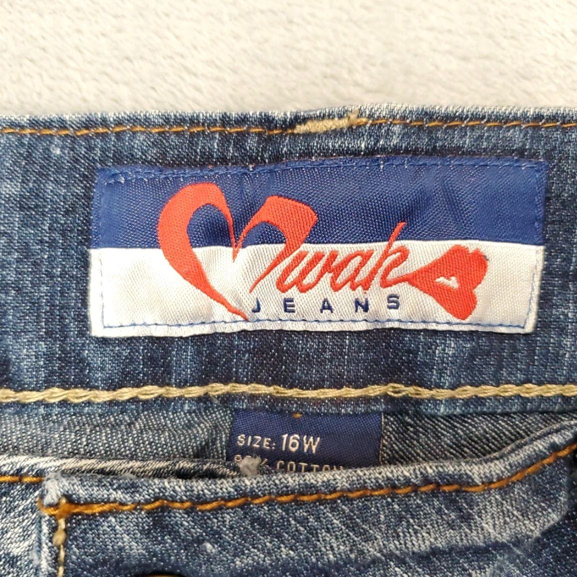 Vintage MWAH Shorts Womens 16W Blue Denim Bermuda Relaxed Fit Stretch Blend 90s Retro Pockets Zip Womens Size 38" / US 16 / IT 52 - 3 Thumbnail