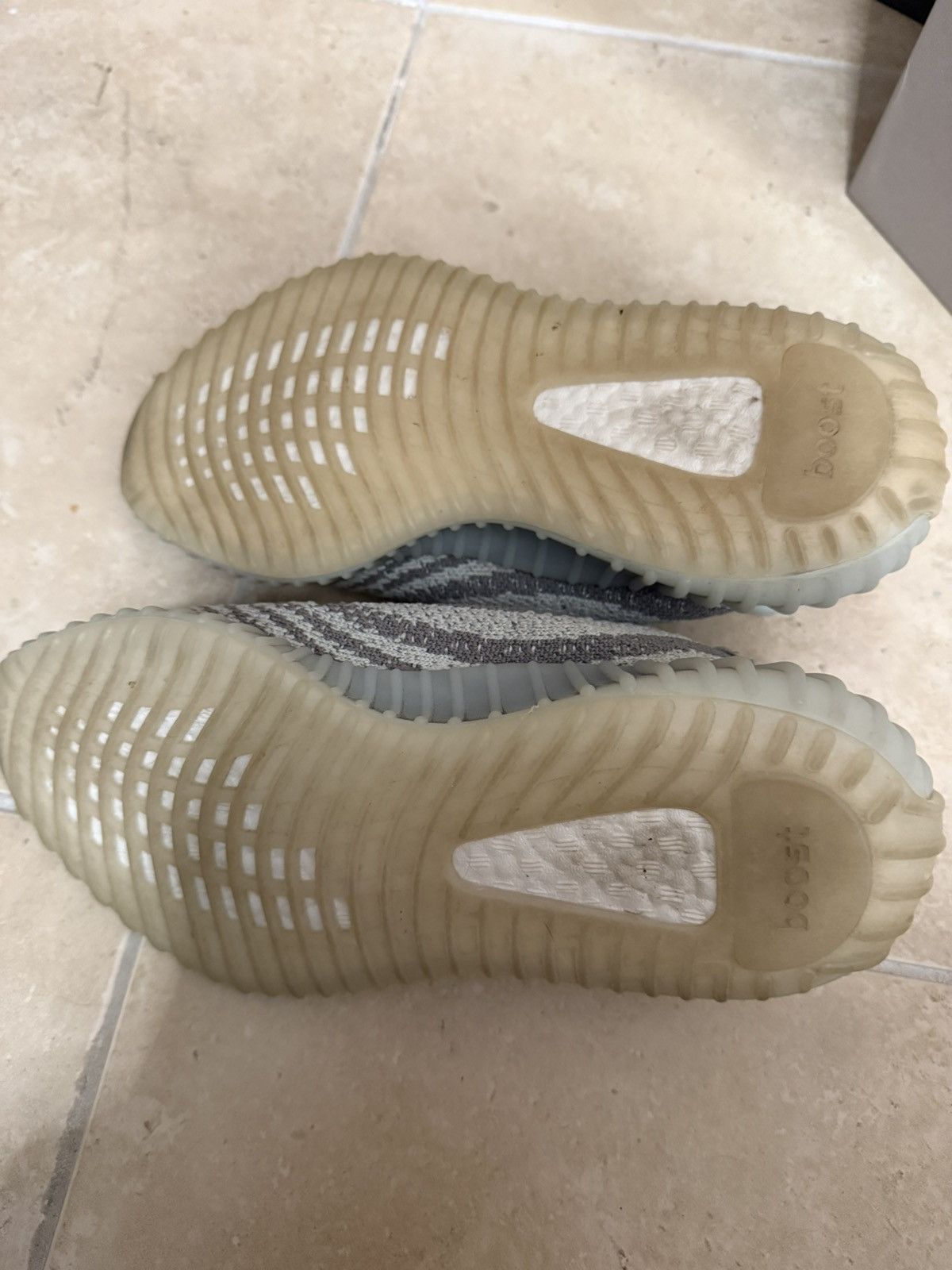 Yeezy Adidas Yeezy Boost 350 V2 PrimeKnit Women’s Sneakers Size US 7 / IT 37 - 5 Thumbnail
