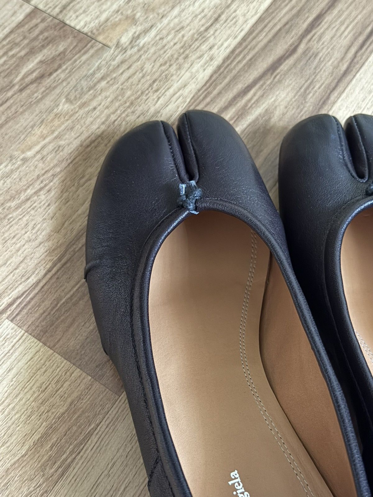 Maison Margiela MAISON MARGIELA TABI BALLERINA PUMPS Size US 9 / IT 39 - 5 Thumbnail