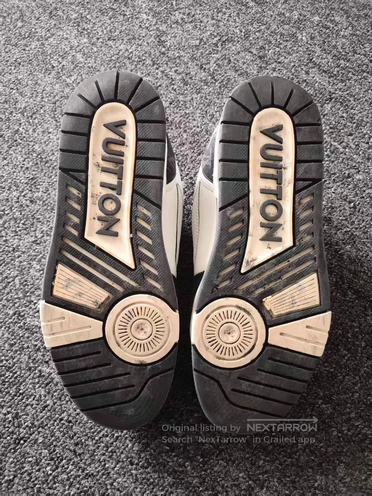 Louis Vuitton Black and White Low Top Sneakers Size 7. Size US 7 / EU 40 - 7 Thumbnail