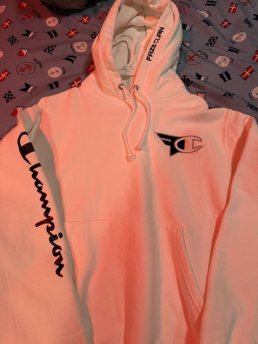 Faze clan champion hoodie hot sale white