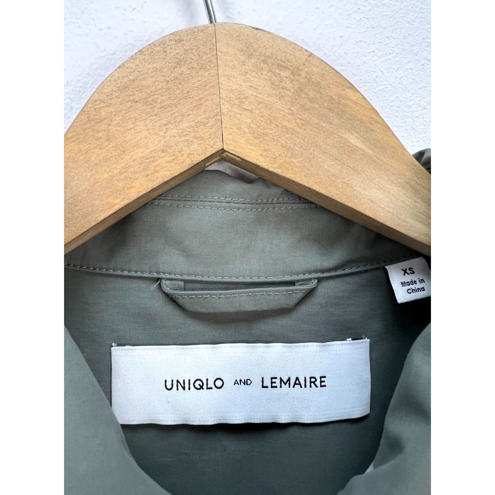 Uniqlo Uniqlo X Lemaire Rain Trench Coat Jacket Womens XS/S Olive Brown Nylon Belted Long Sleeve Snap Closure Water-Resistant Trench Coat Womens XS S Size XS / US 0-2 / IT 36-38 - 4 Thumbnail