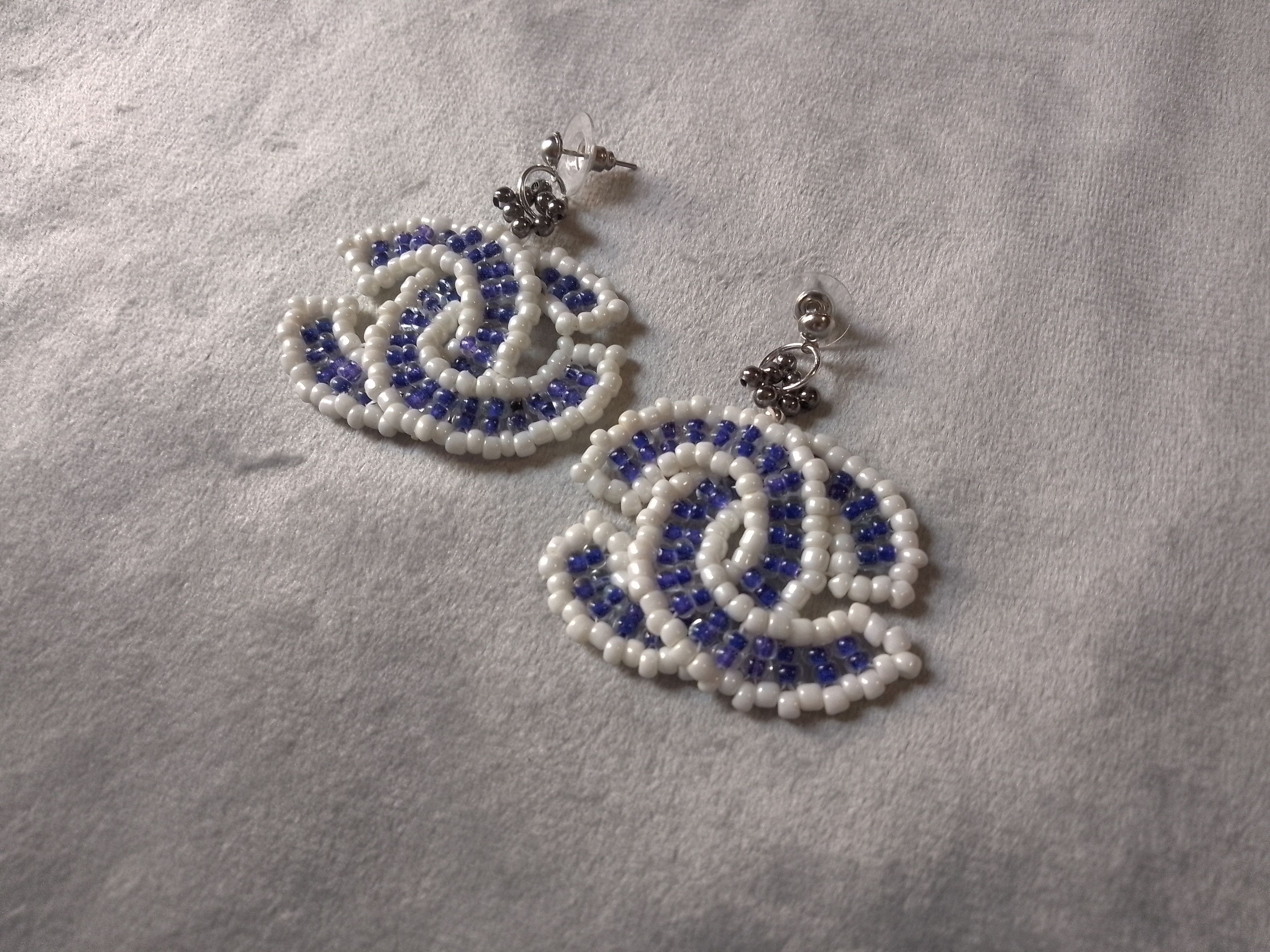 Handmade Earrings C Chanel Embroidered Blu/Ivory Glass Size ONE SIZE - 1 Thumbnail