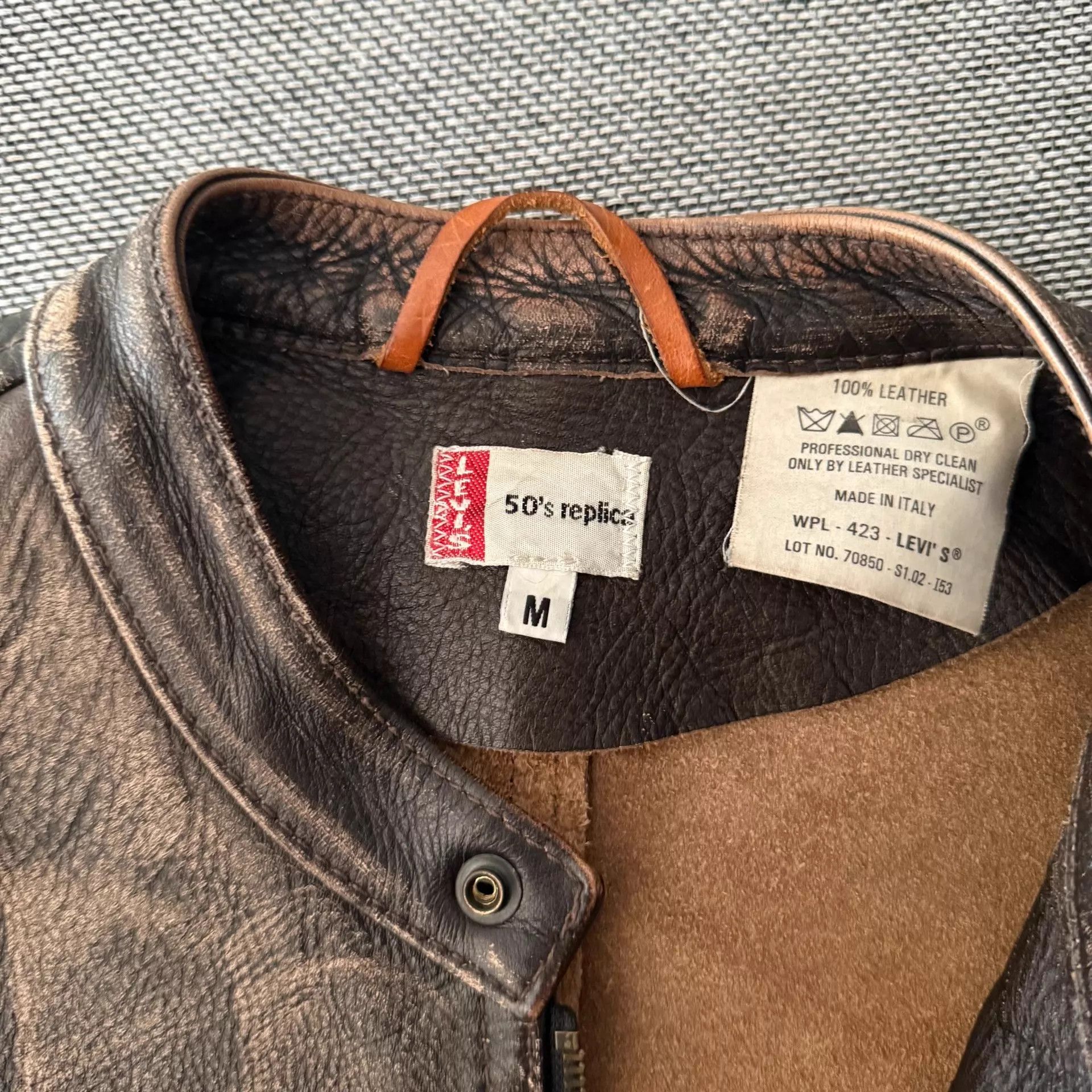 Levi's Levis Lvc 1950s Distressed Cowhide Motorcycle Jacket Size US M / EU 48-50 / 2 - 3 Thumbnail