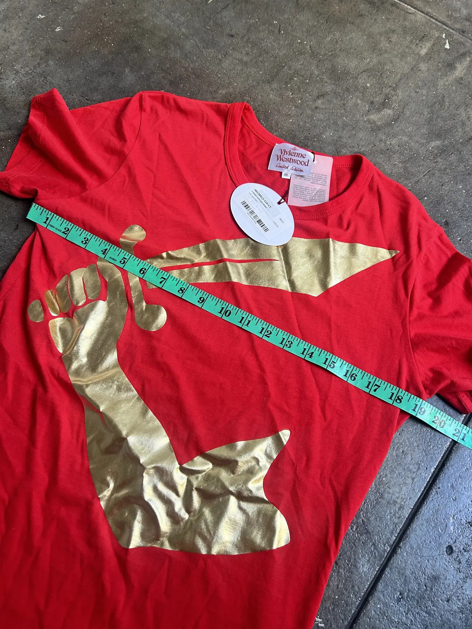 Vivienne Westwood 2015 Limited Edition Gold Reflective Saber T Shirt w/ Orb Size US S / EU 44-46 / 1 - 8 Thumbnail