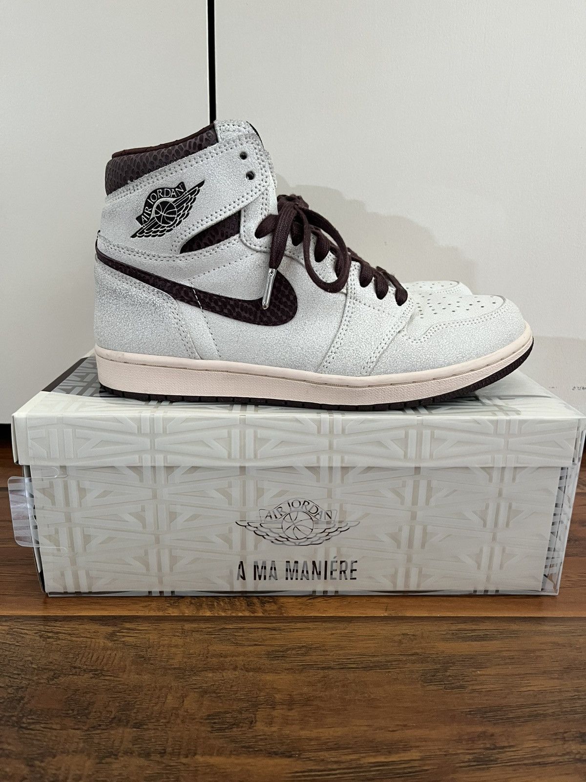A Ma Maniere × Jordan Brand A Ma Maniere x Jordan 1 High Size US 9 / EU 42 - 1 Thumbnail