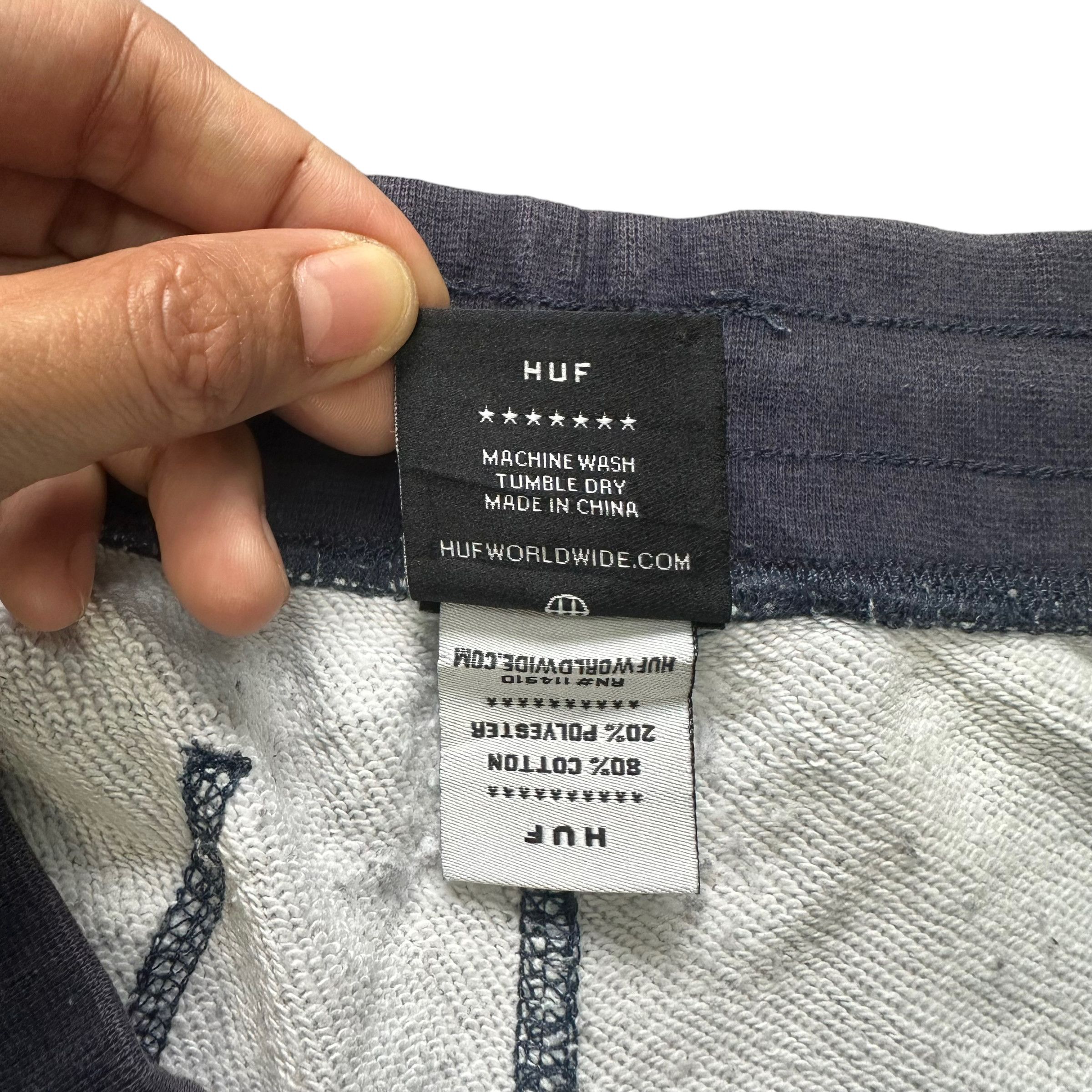 Huf HUF MOTIF DESIGN FULLPRINT SHORTS PANT #8091-201 Size US 34 / EU 50 - 5 Thumbnail