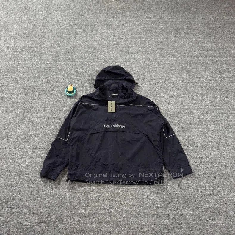 Balenciaga Balenciaga Black Slogan Windbreaker. Size US S / EU 44-46 / 1 - 1 Thumbnail