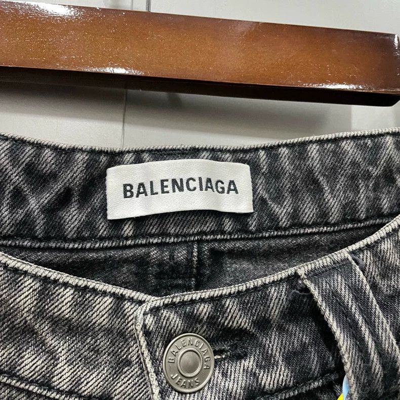 Balenciaga Balenciaga Wide-leg washed jeans Size US 29 - 5 Thumbnail