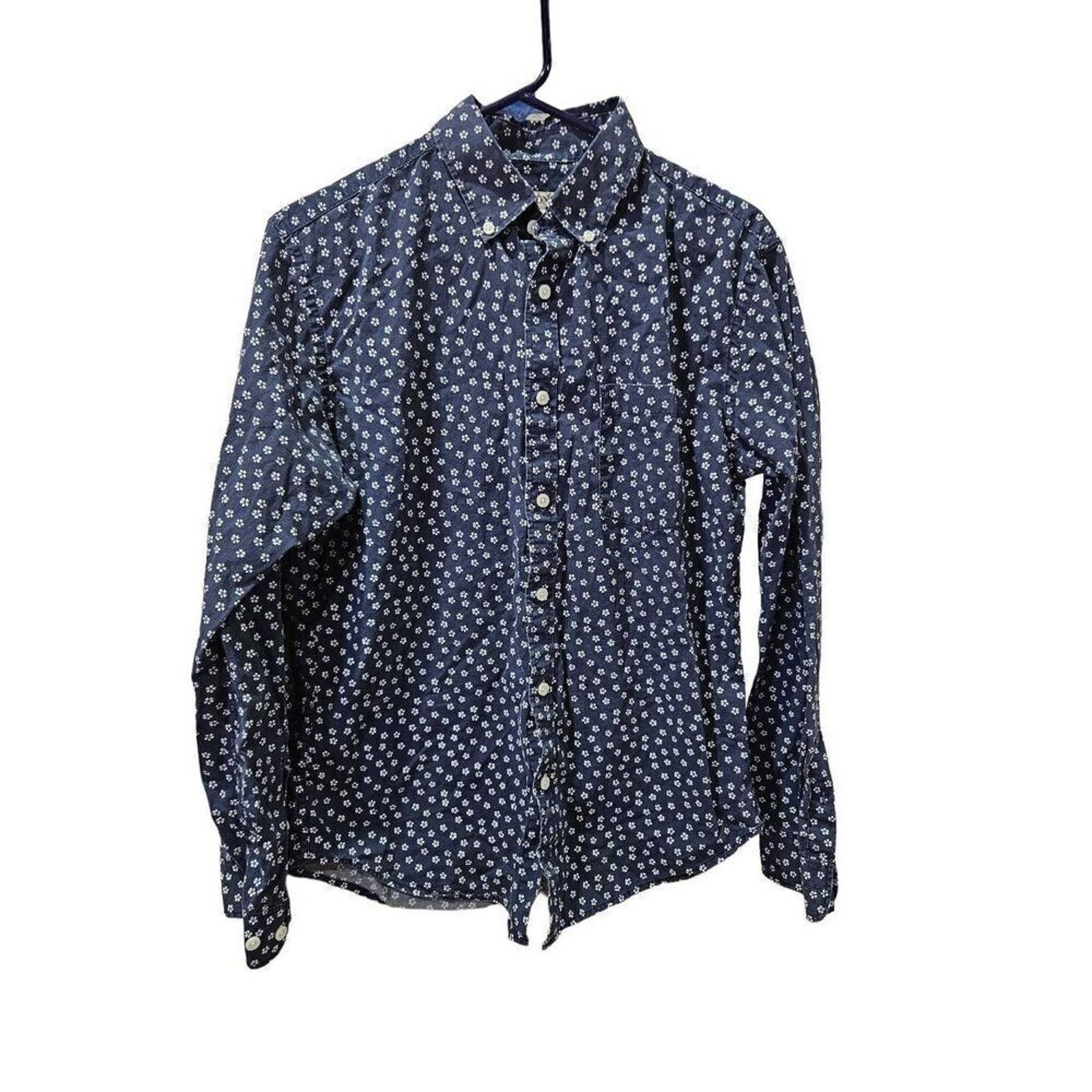 Merona Merona M button up long sleeve shirt Size US M / EU 48-50 / 2 - 1 Thumbnail