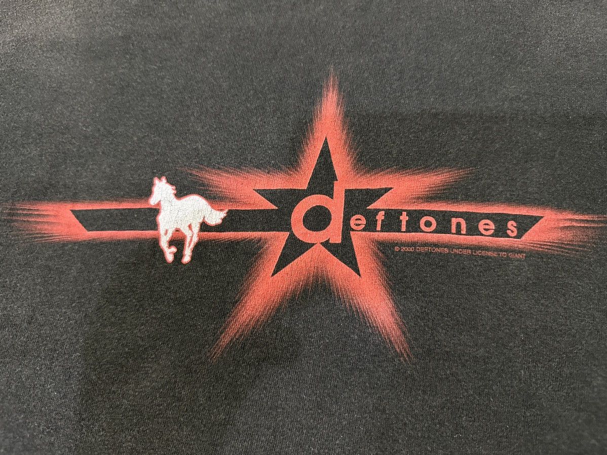 Giant Vintage 2000 Rare Deftones White Pony USA Rock Tour T-Shirt Size US L / EU 52-54 / 3 - 8 Thumbnail
