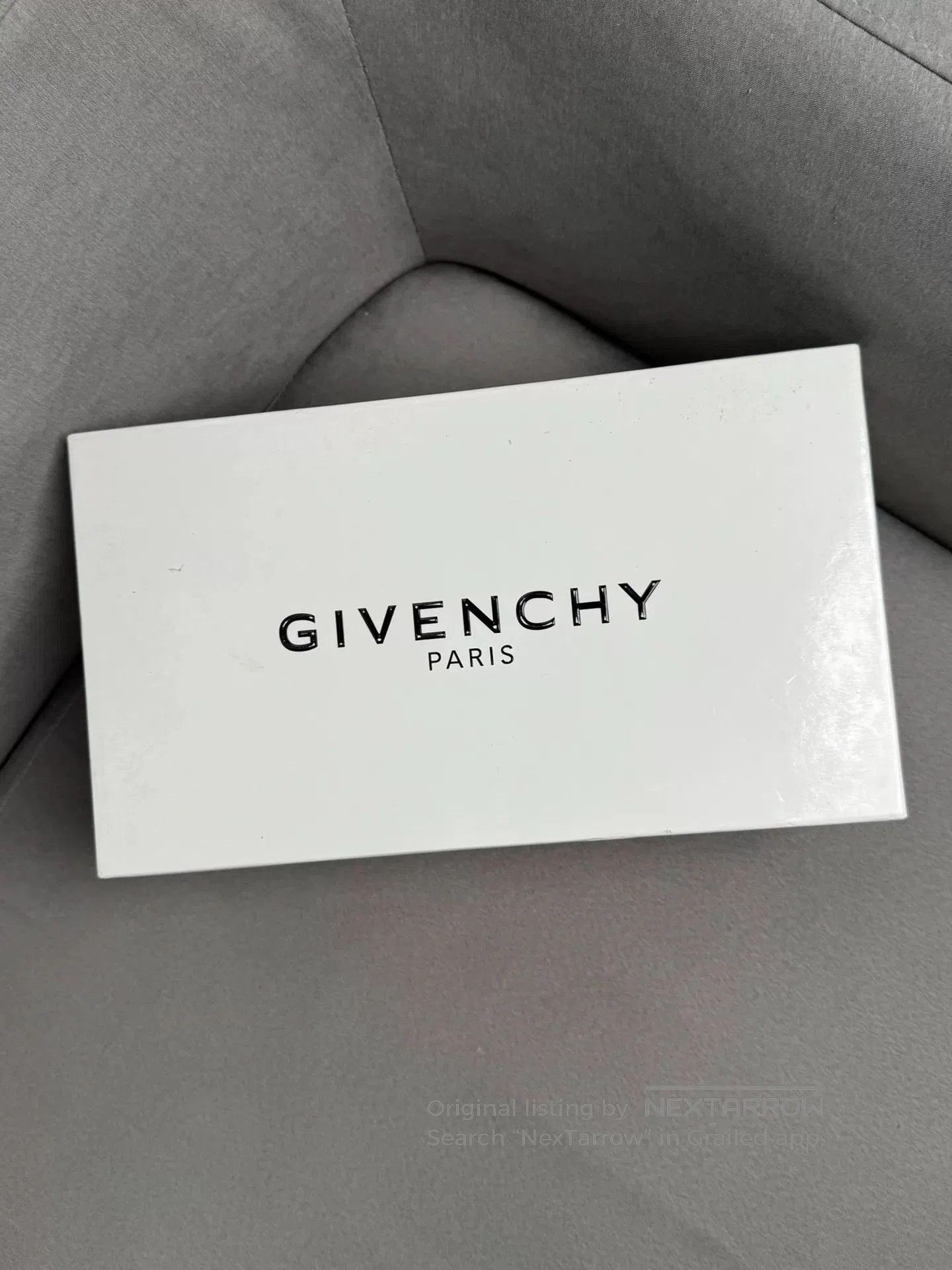 Givenchy Givenchy Graffiti Sneakers. Size US 11 / EU 44 - 9 Thumbnail