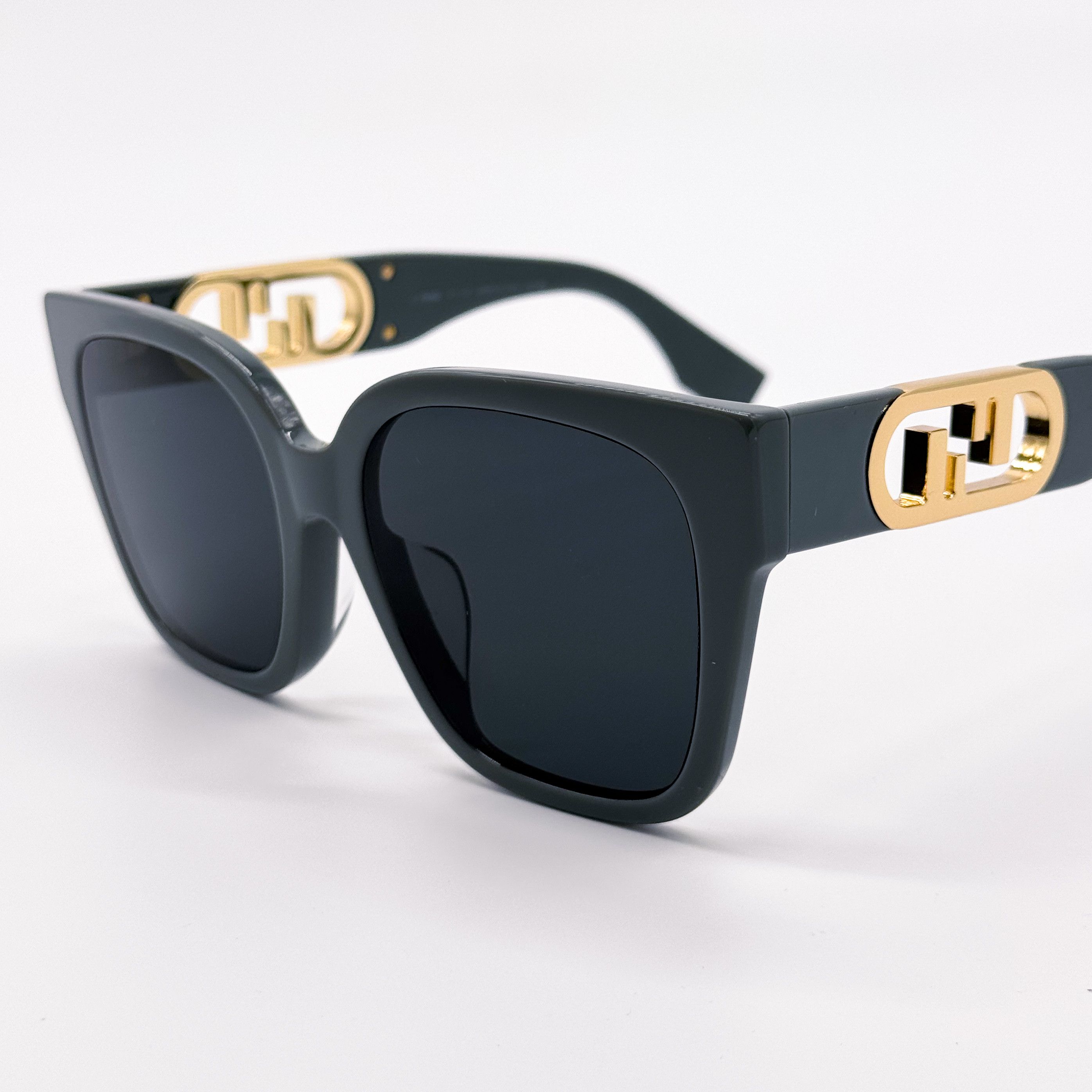 Fendi NEW FENDI FE40063F 20A GREY WOMEN SUNGLASSES FENDI Size ONE SIZE - 4 Thumbnail