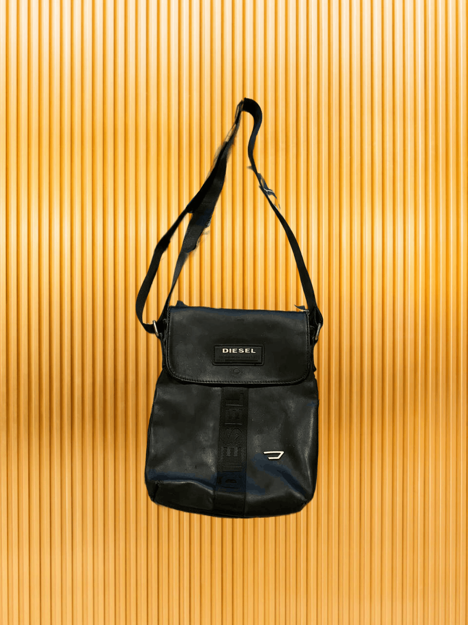 Diesel Bags Vintage Diesel black logo Streetwear Y2K Size ONE SIZE - 1 Thumbnail