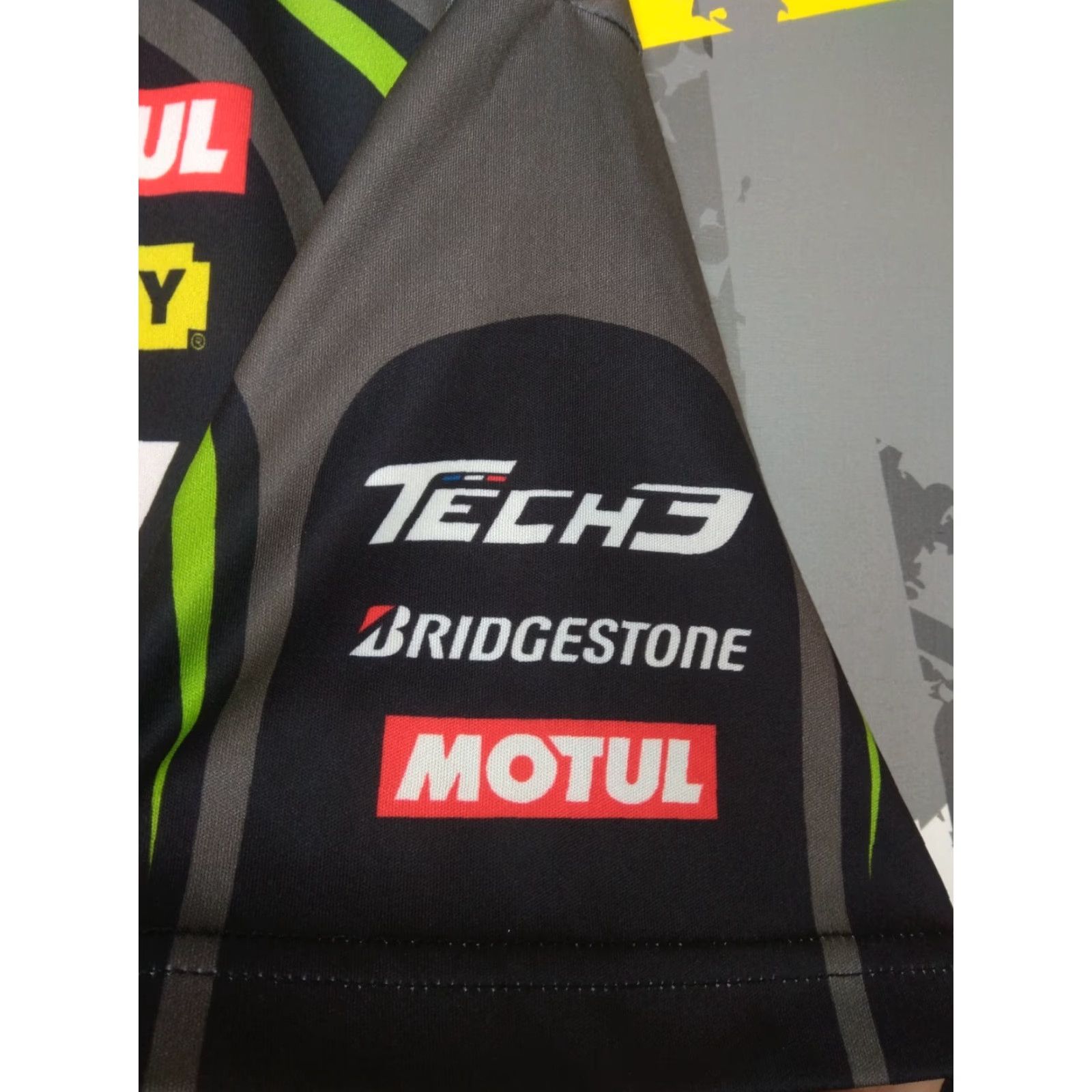 Vintage Techj Jersey Shirt LG Mens Adult Gray Polyester Size US L / EU 52-54 / 3 - 3 Thumbnail