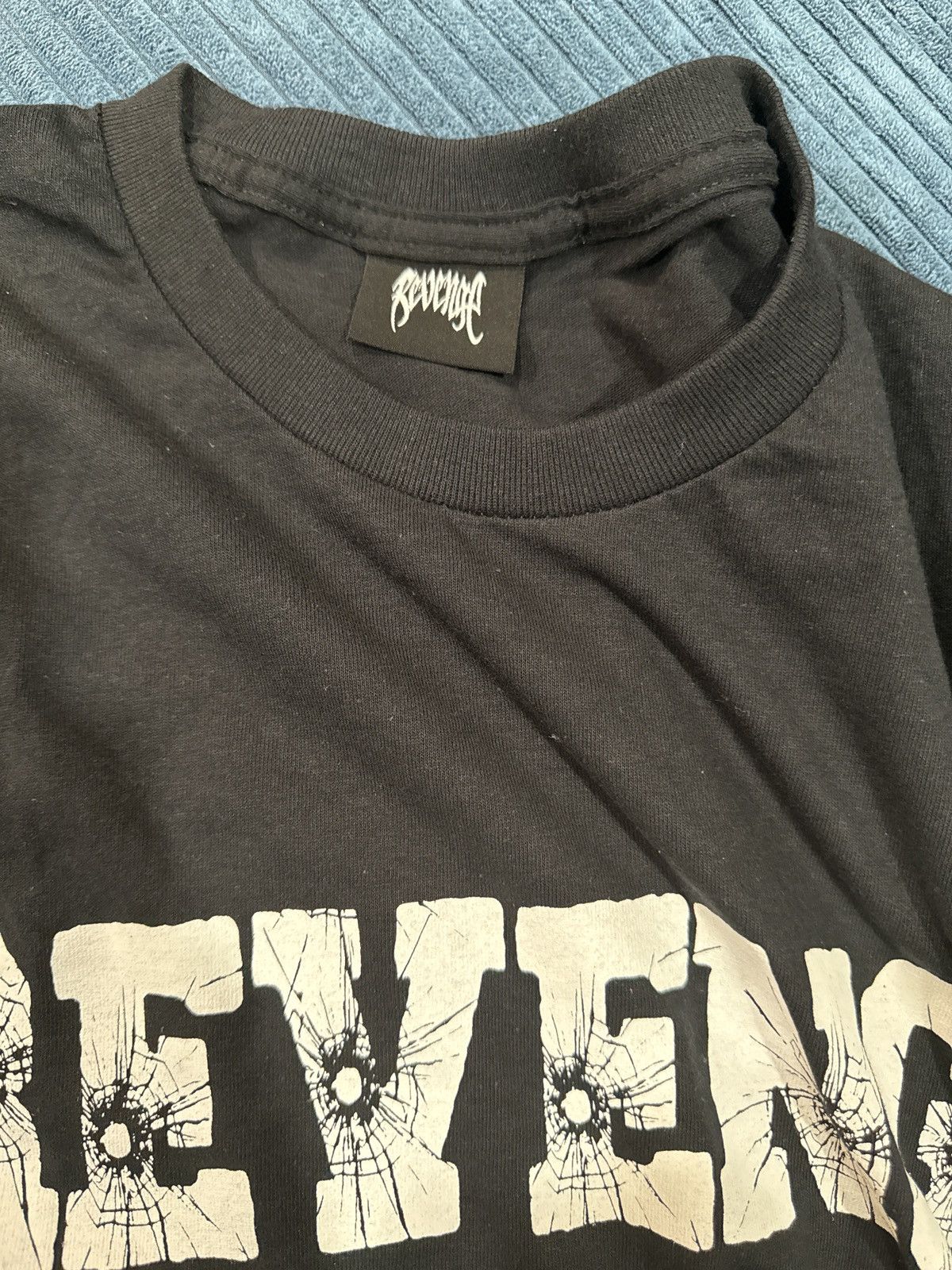 Revenge BRAND NEW Revenge TEE LARGE Size US L / EU 52-54 / 3 - 4 Thumbnail